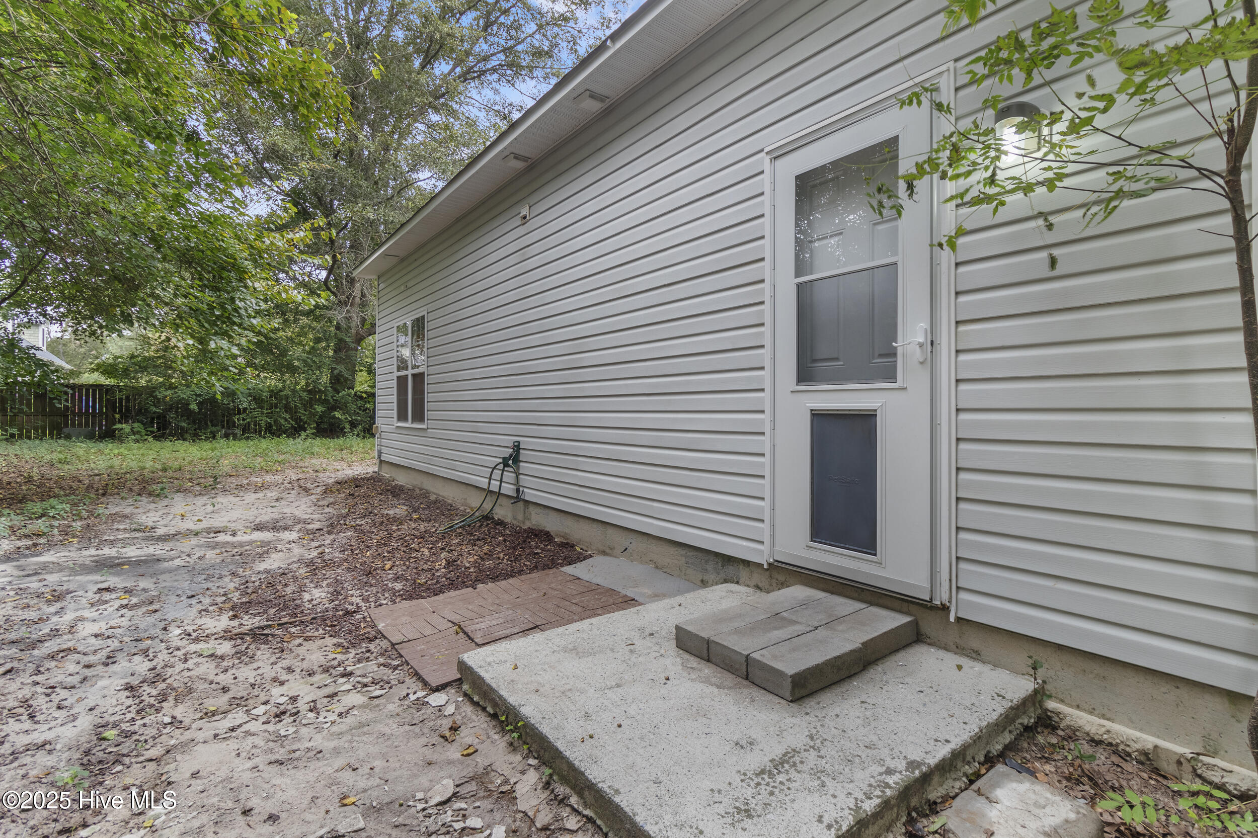 3830 Sondey Road