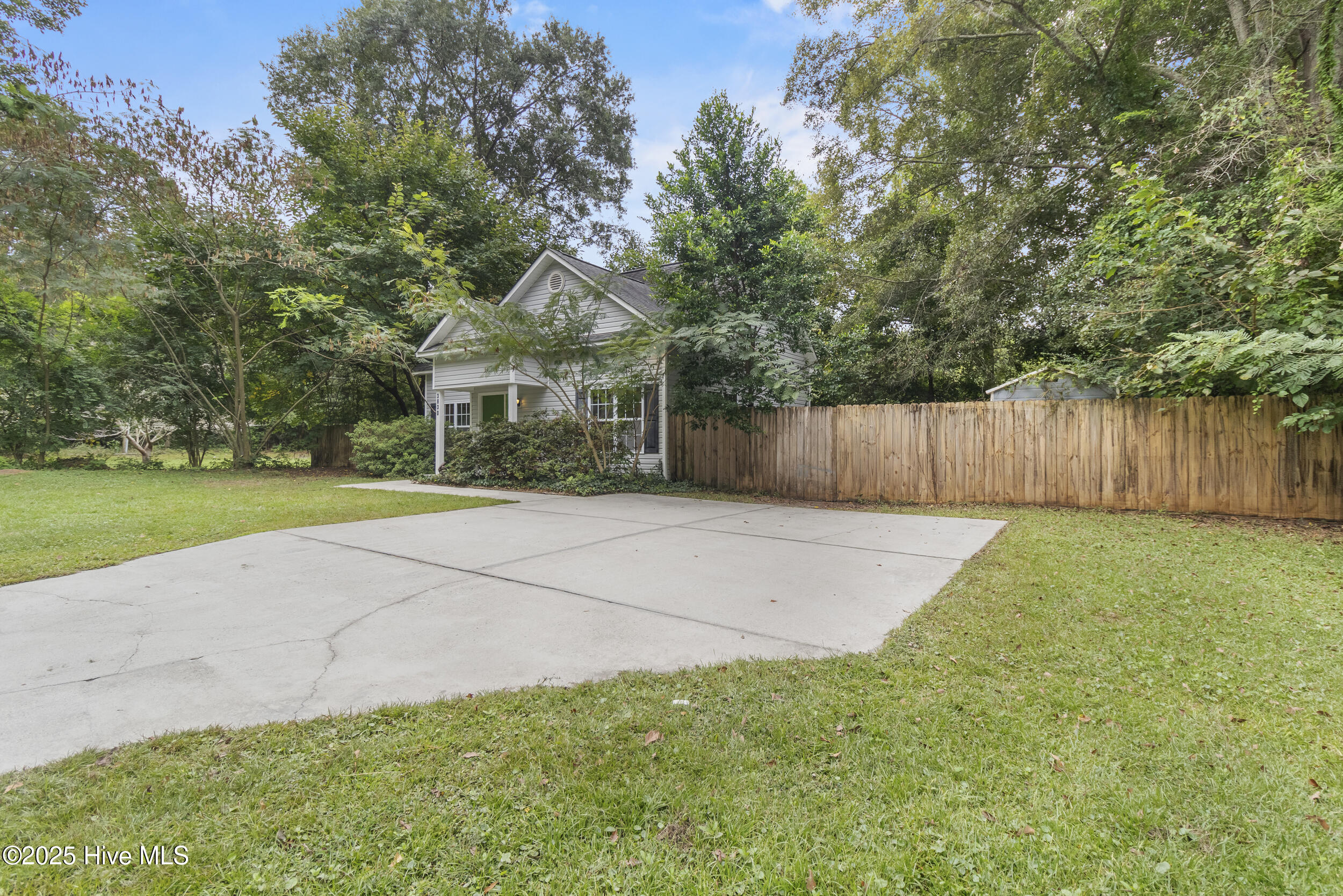 3830 Sondey Road
