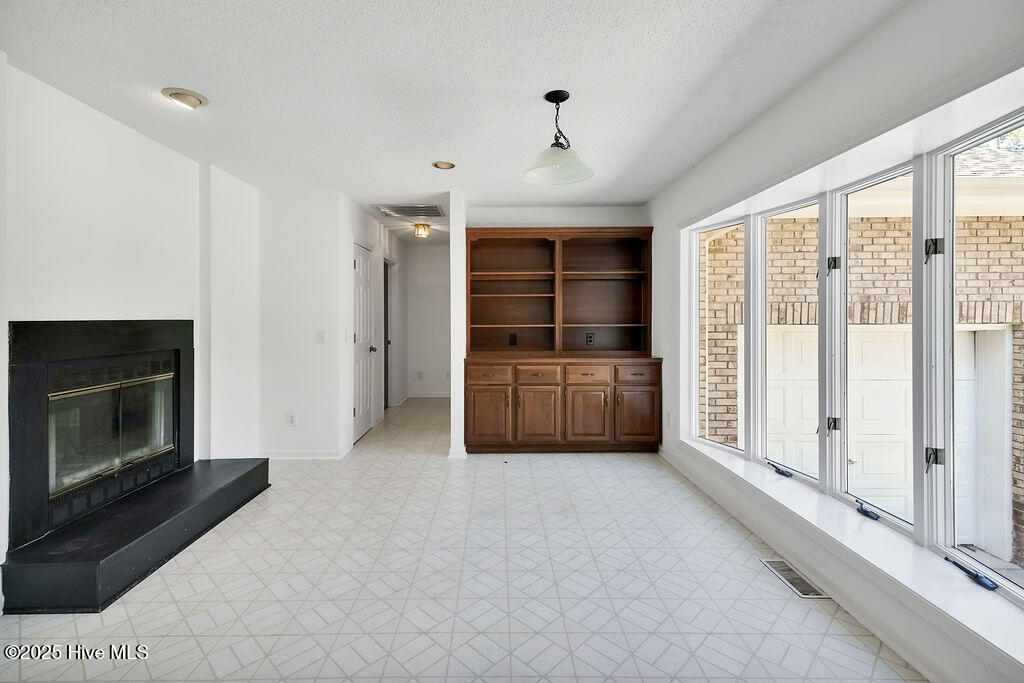 116 Olde Point Road