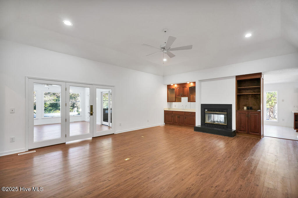 116 Olde Point Road