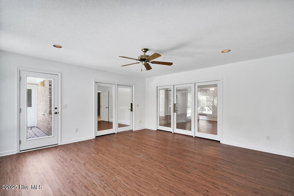 116 Olde Point Road