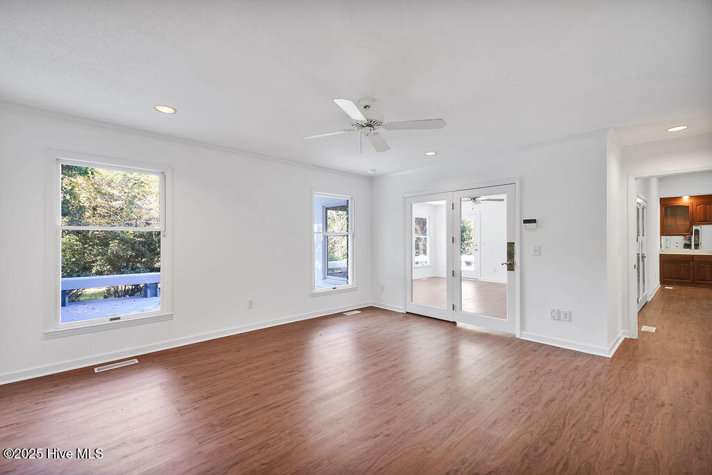 116 Olde Point Road