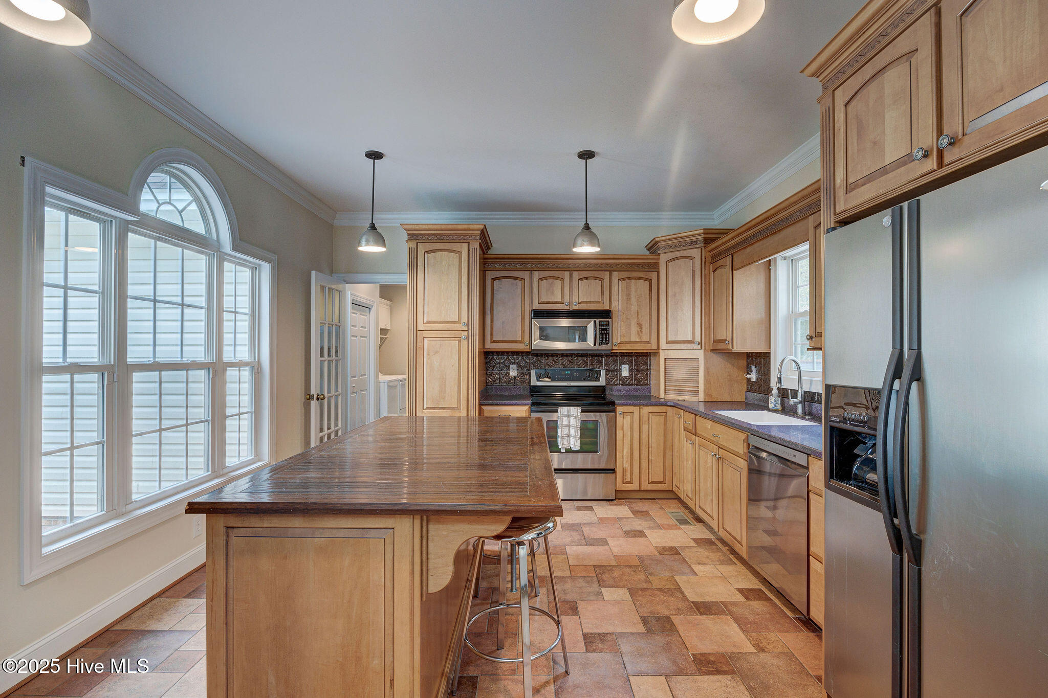 332 Batchelor Bay Road