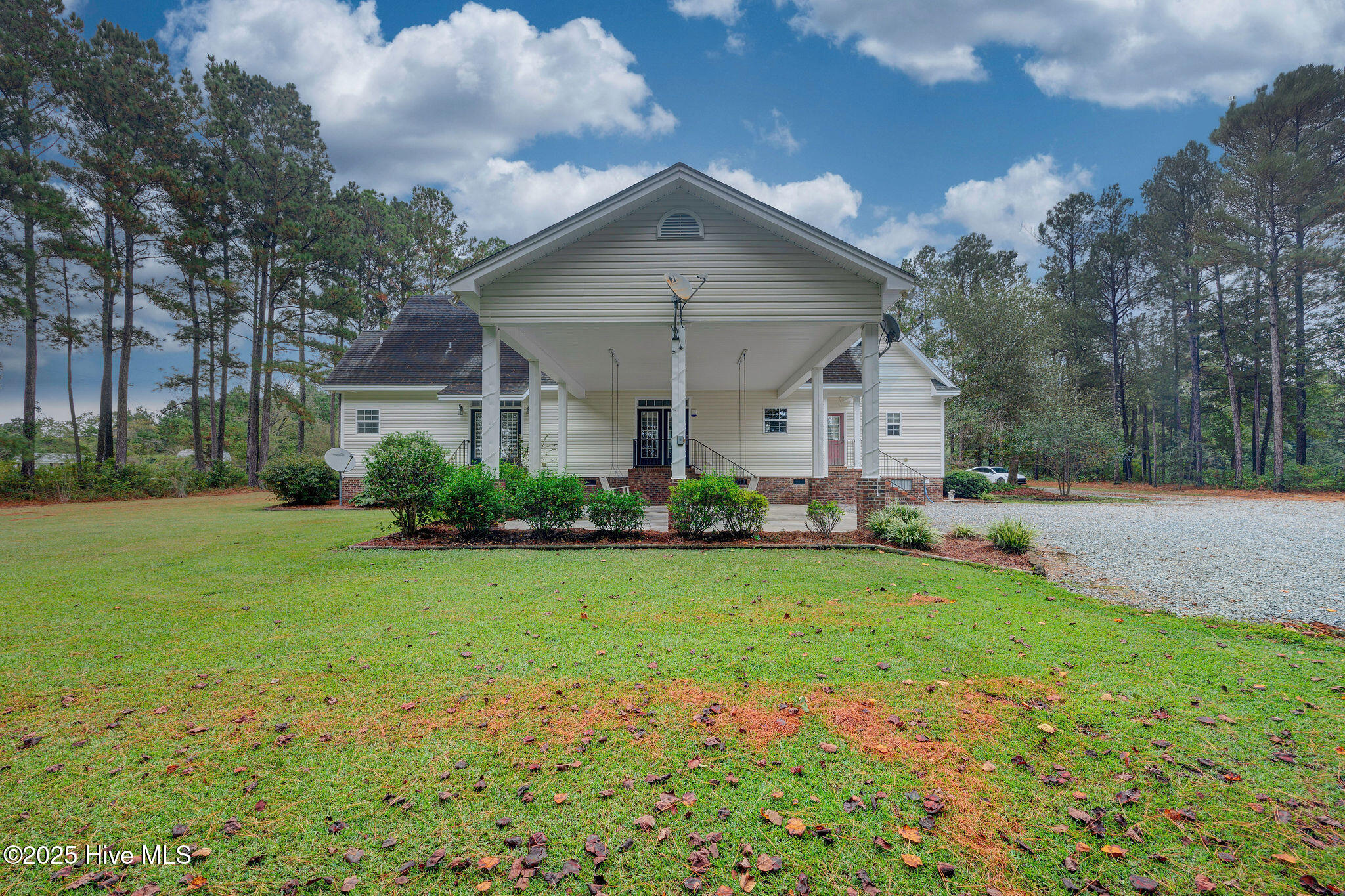 332 Batchelor Bay Road