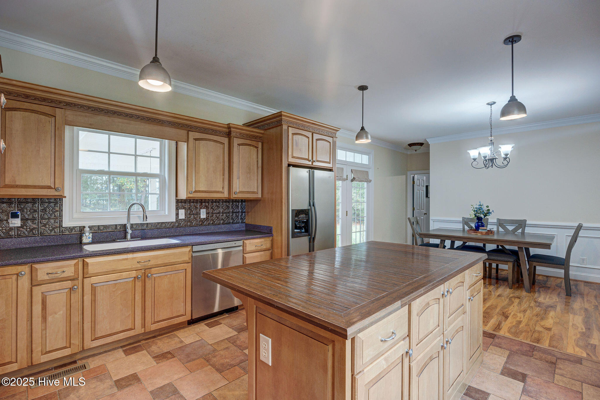 332 Batchelor Bay Road