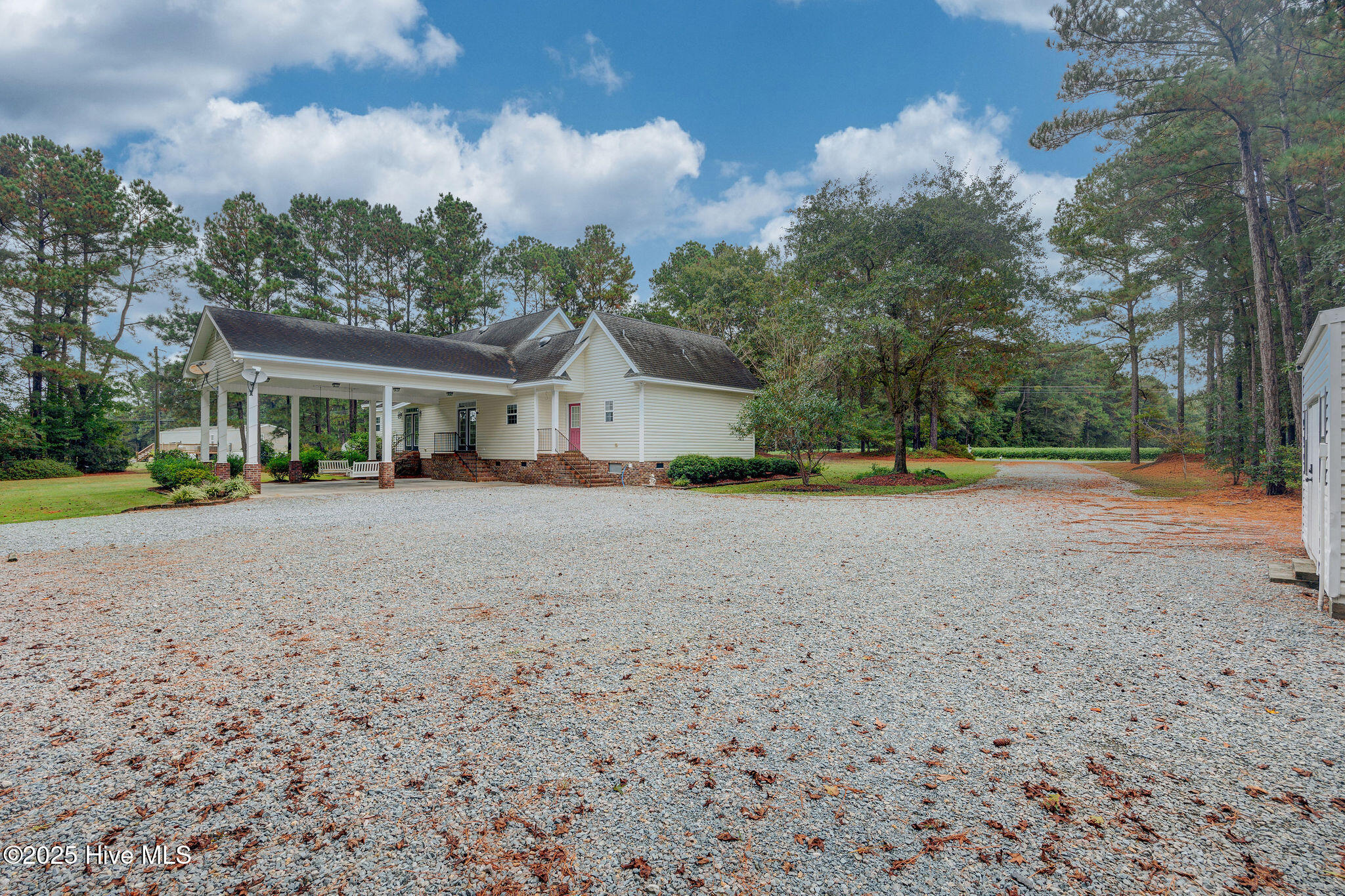 332 Batchelor Bay Road