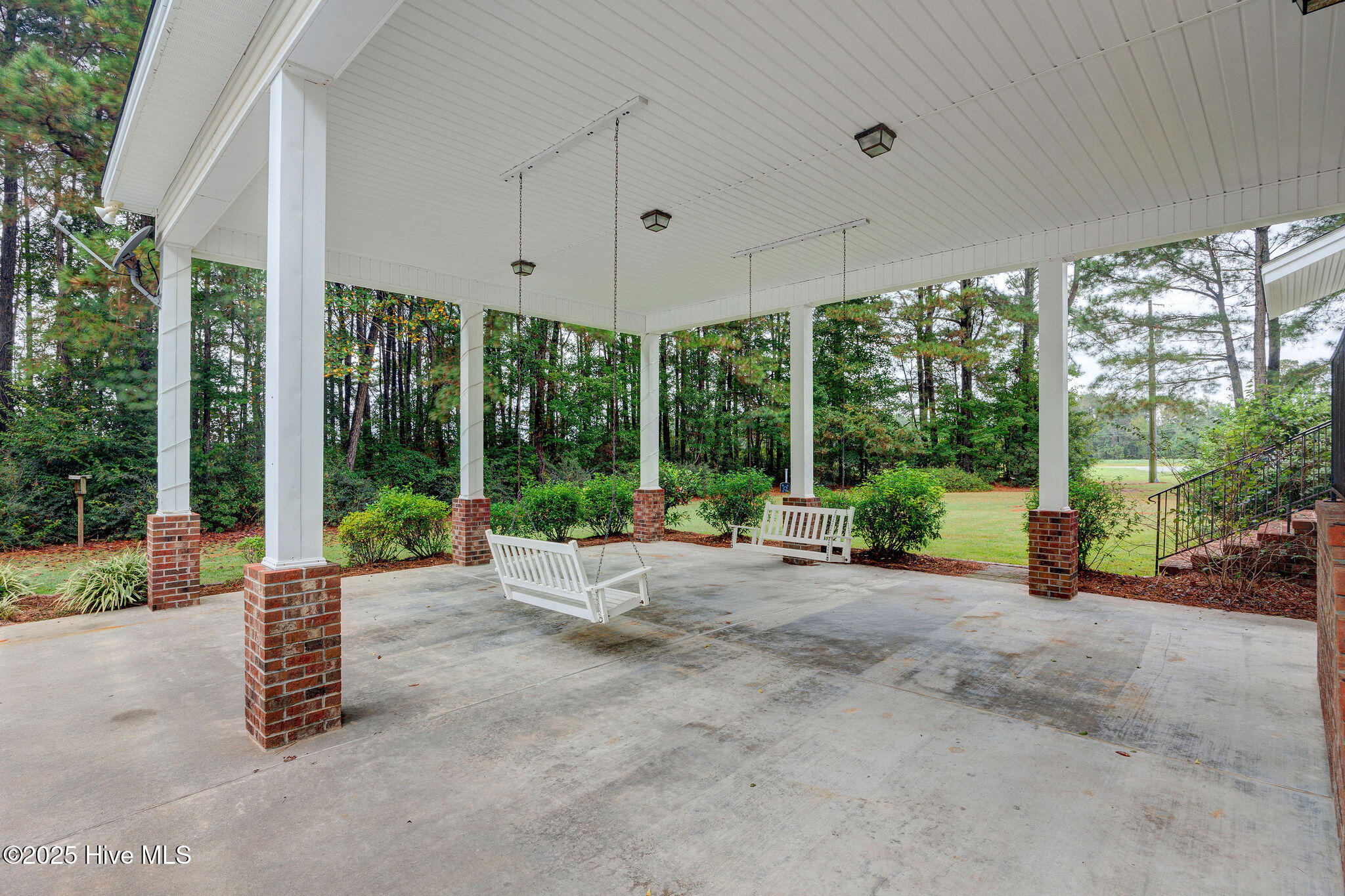 332 Batchelor Bay Road