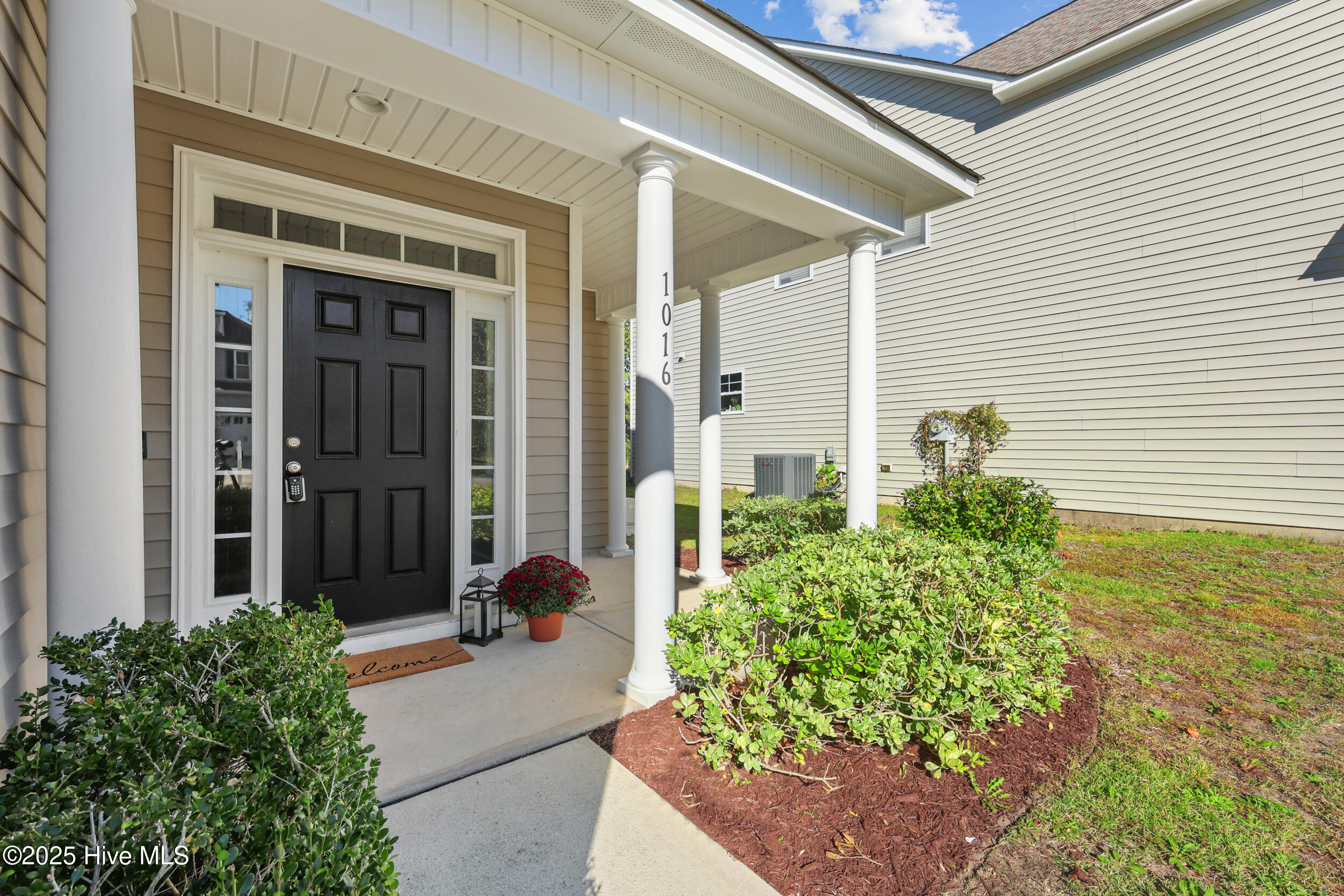 1016 Jacksons Ridge Court