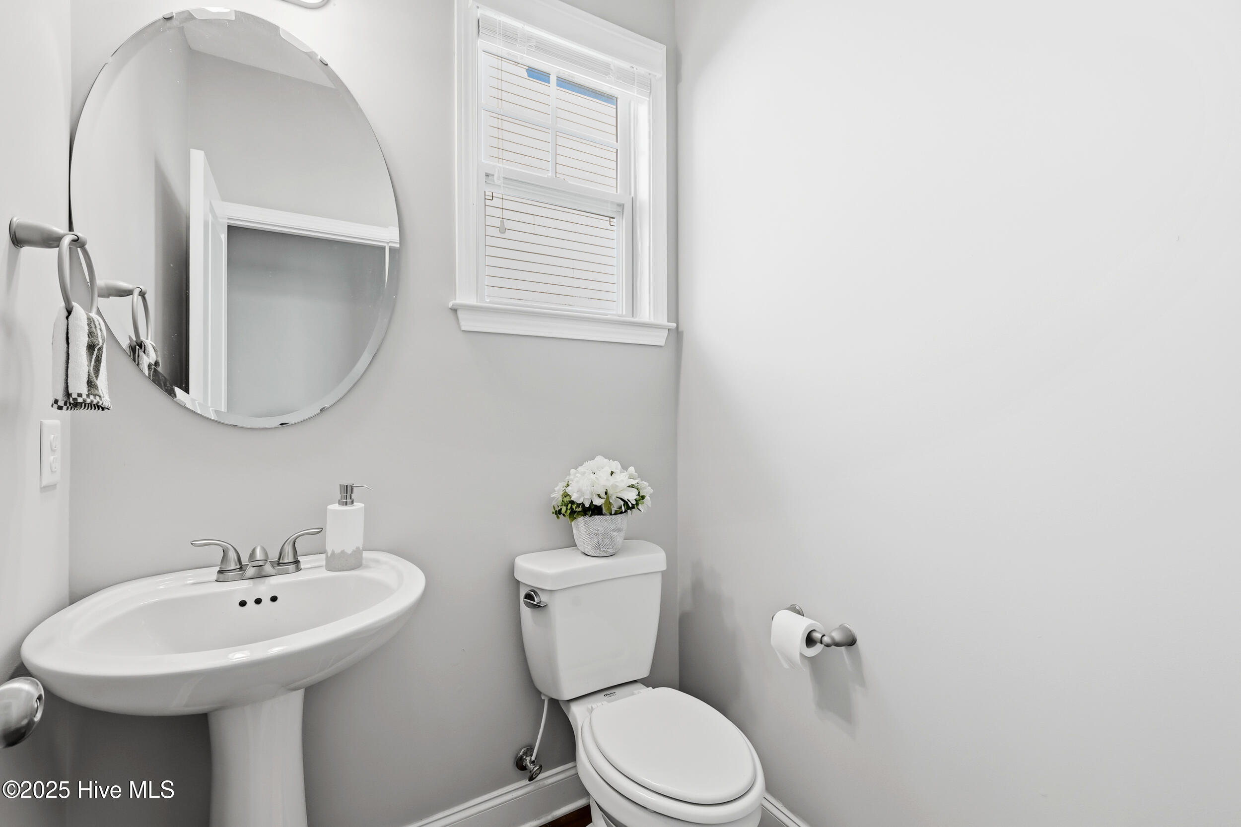 1016 Jacksons Ridge Court