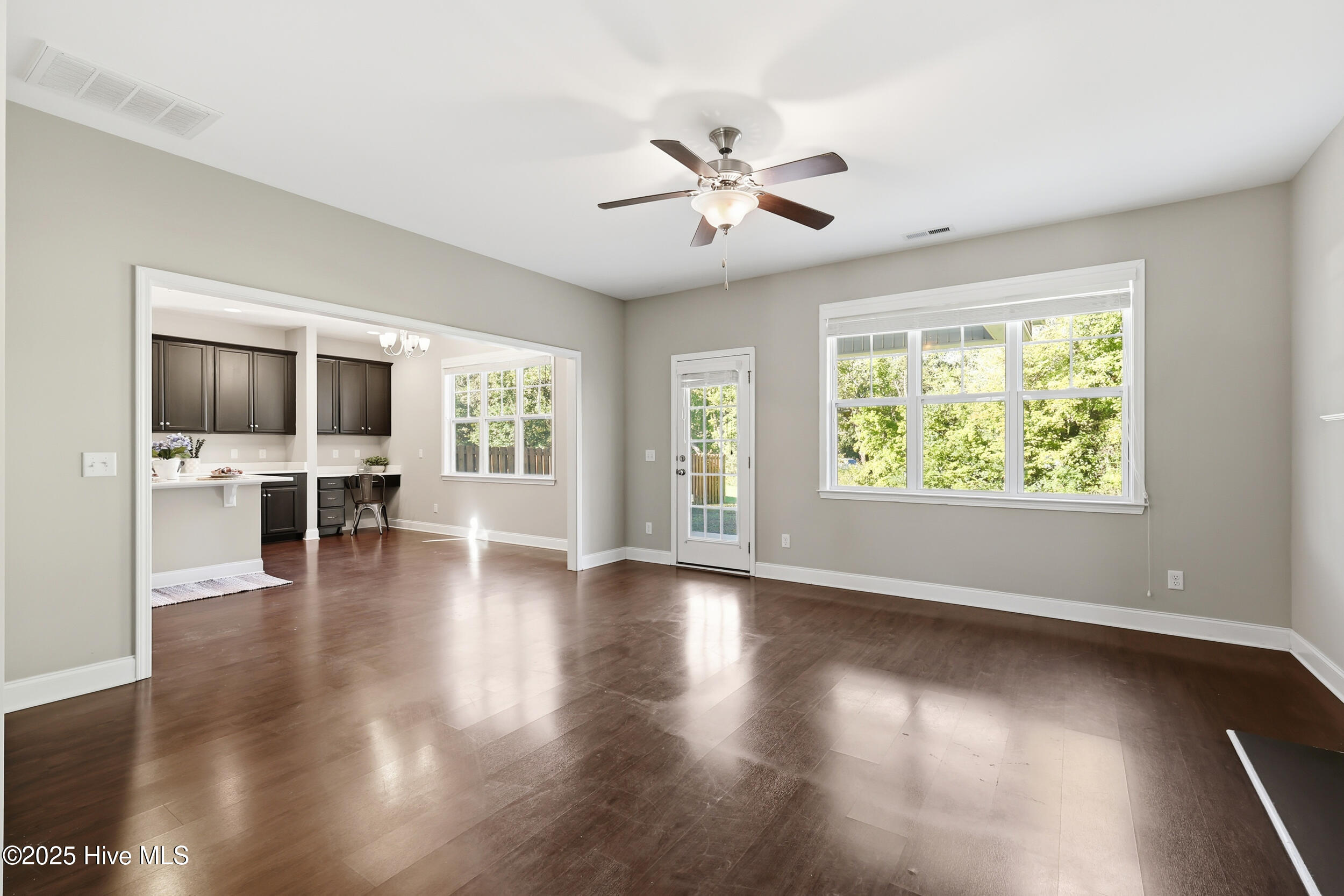 1016 Jacksons Ridge Court