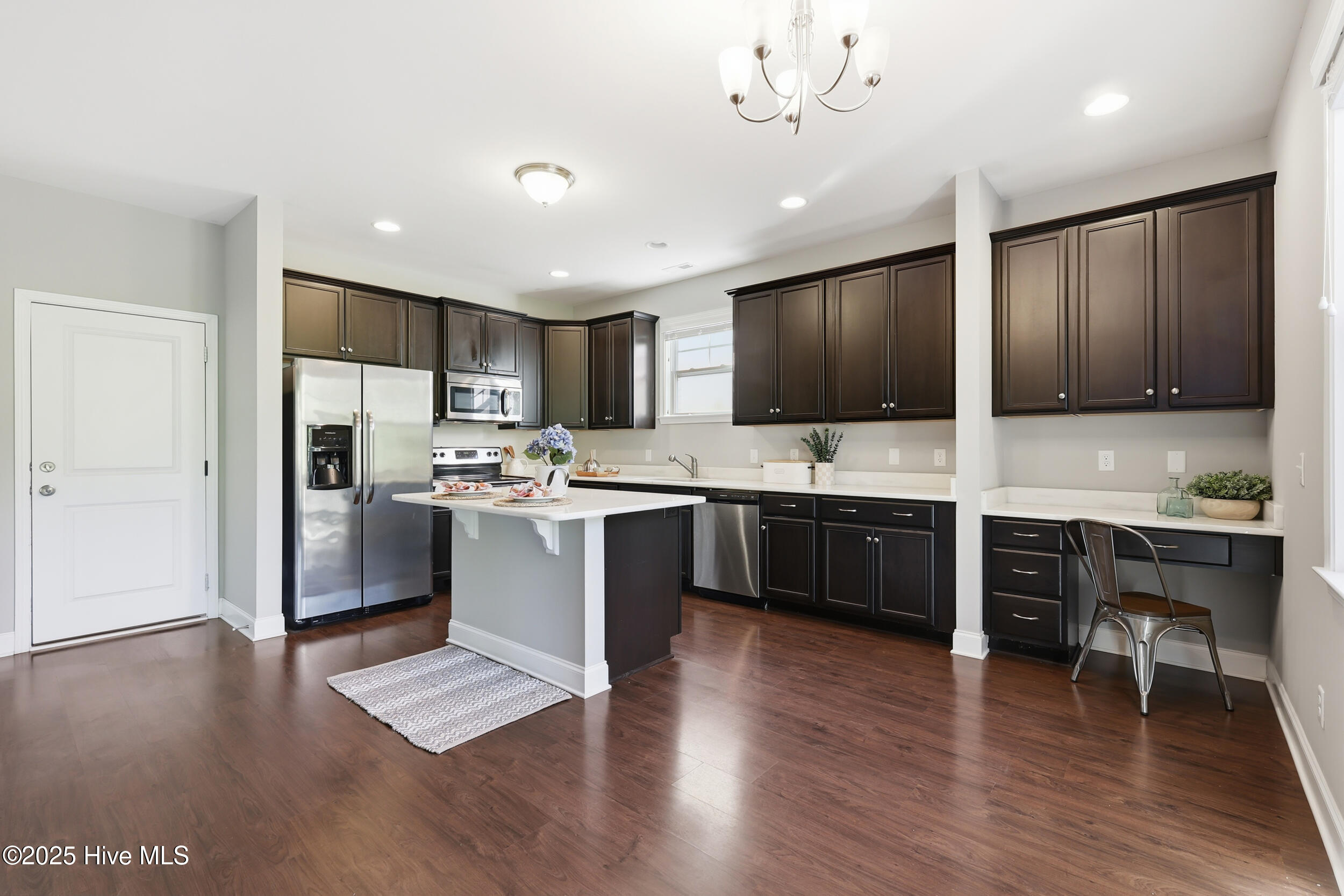 1016 Jacksons Ridge Court