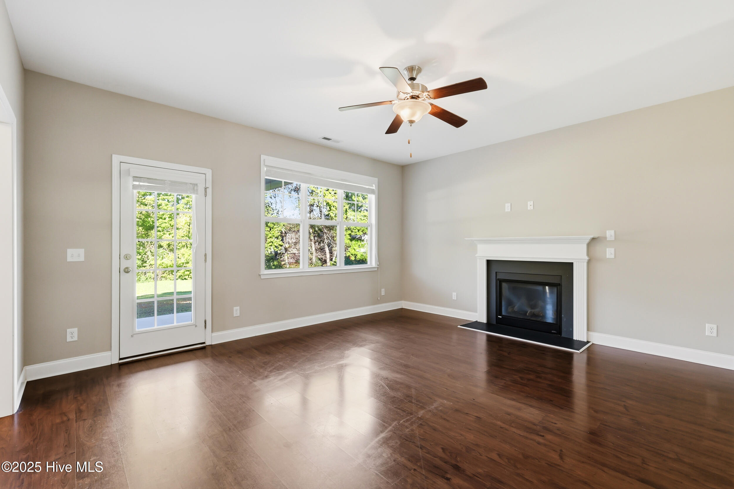 1016 Jacksons Ridge Court