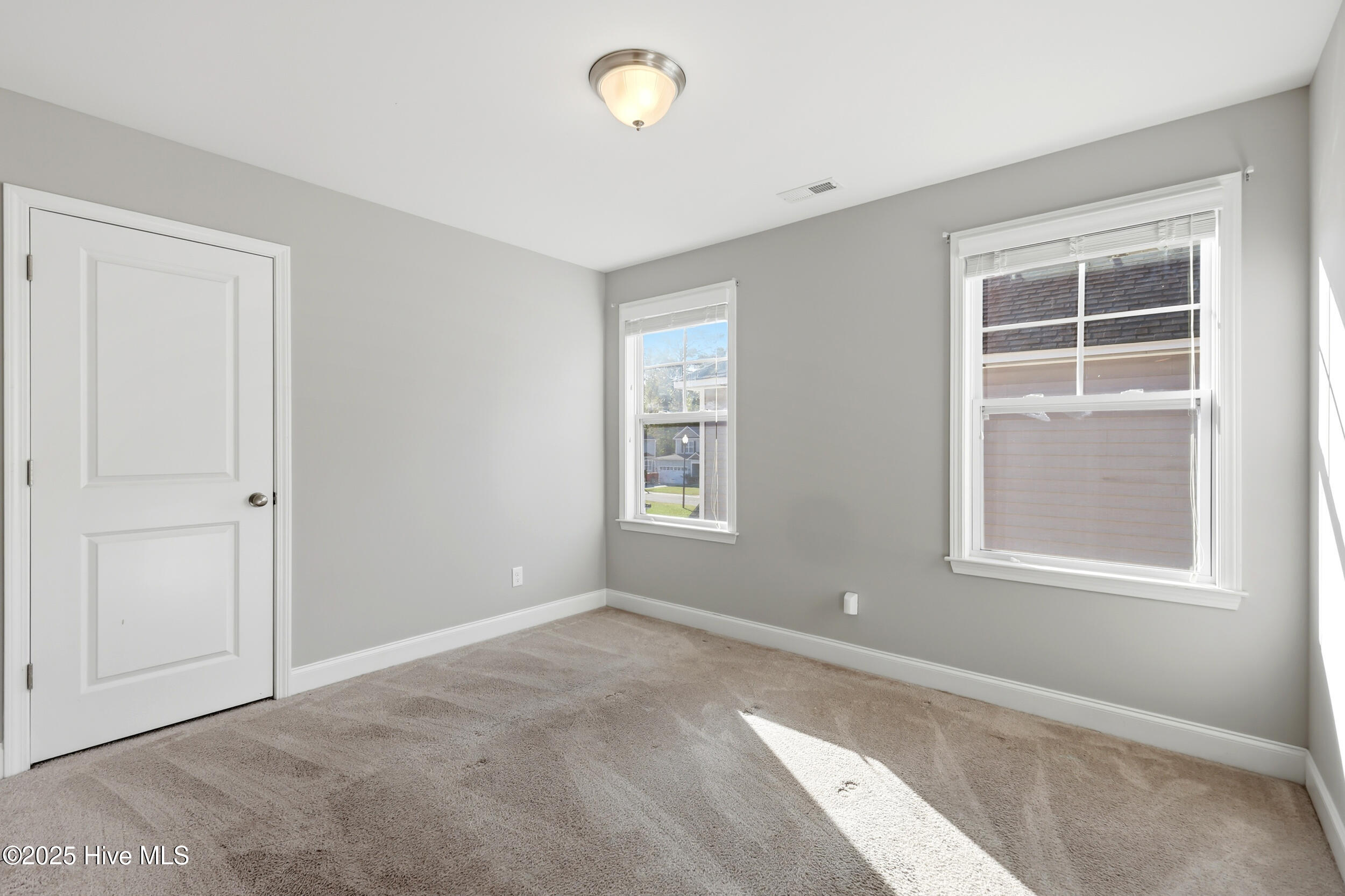 1016 Jacksons Ridge Court