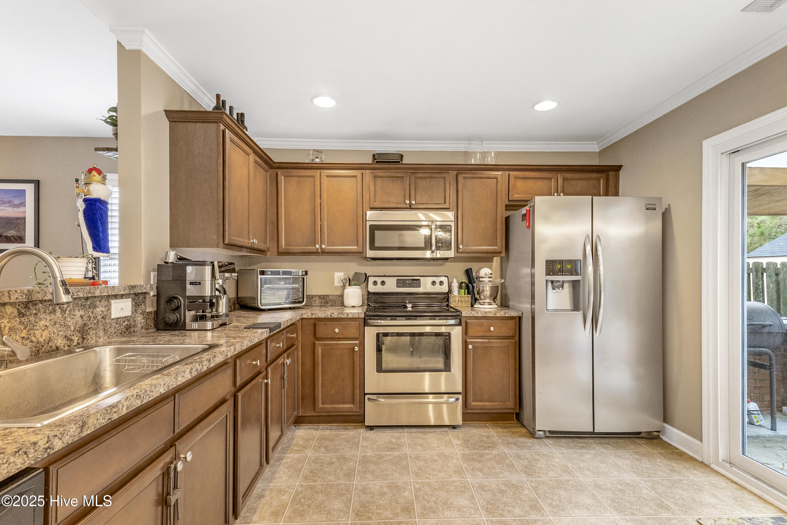 415 Ridgeway Drive