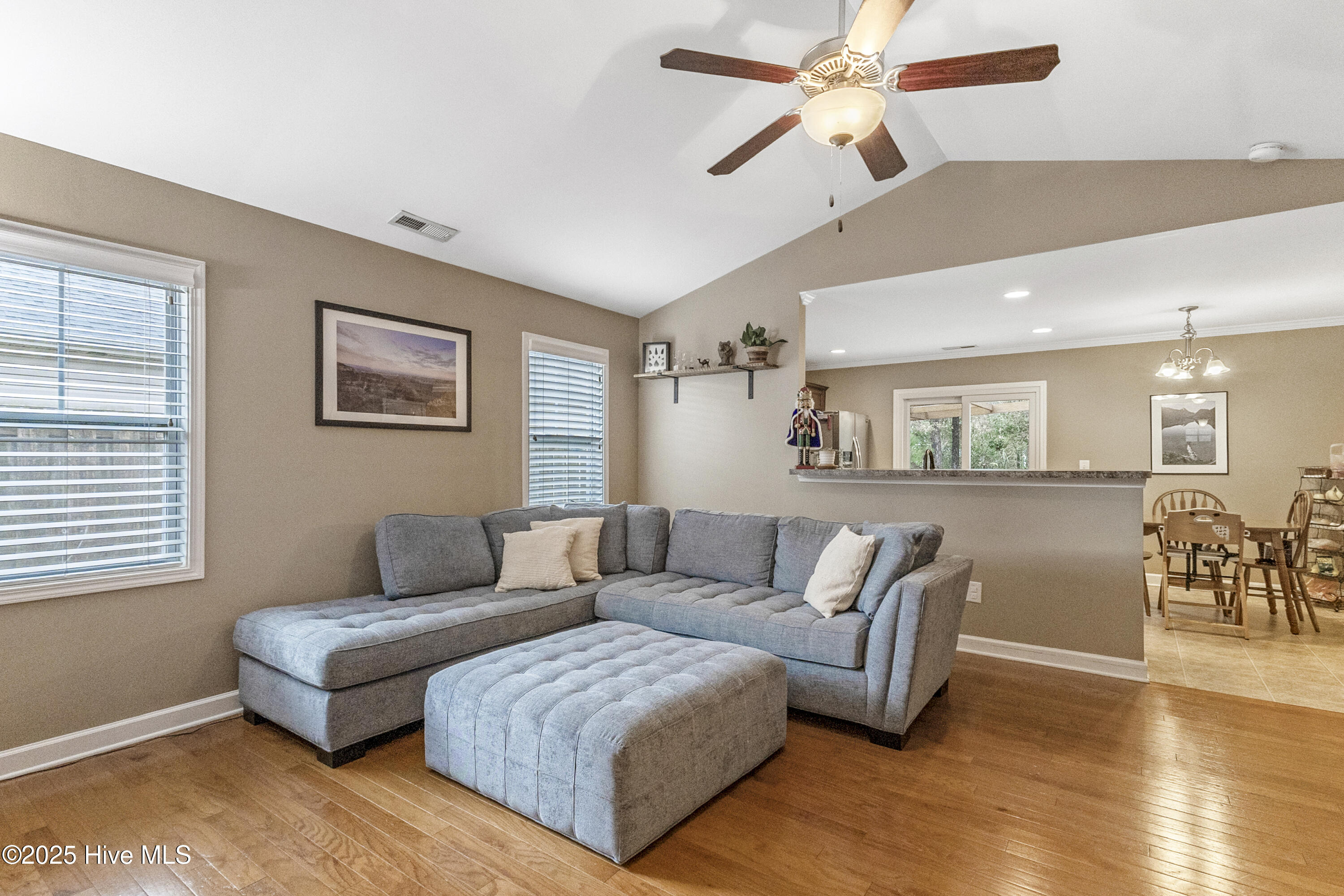 415 Ridgeway Drive