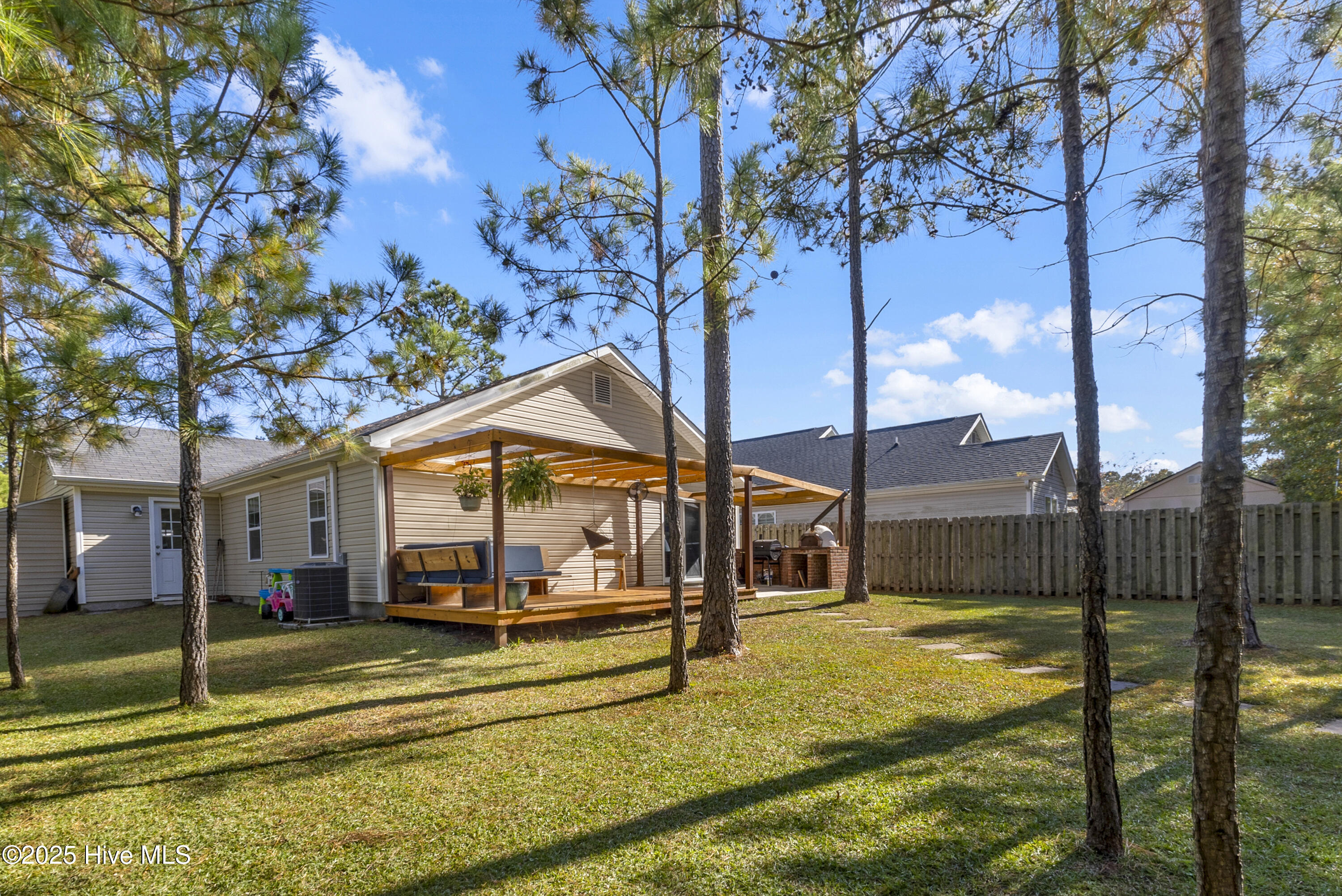 415 Ridgeway Drive