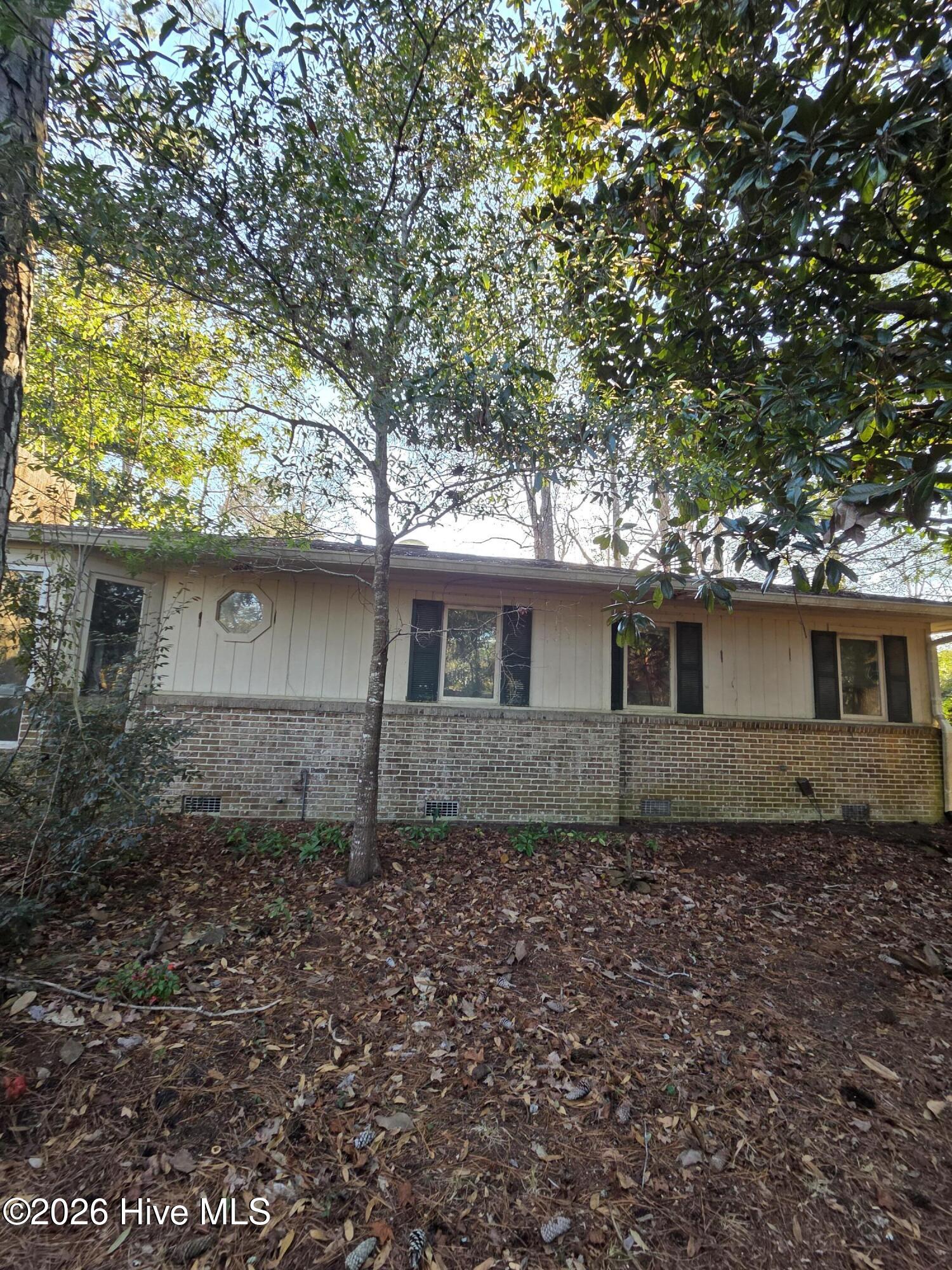 1 Crane Court SW
