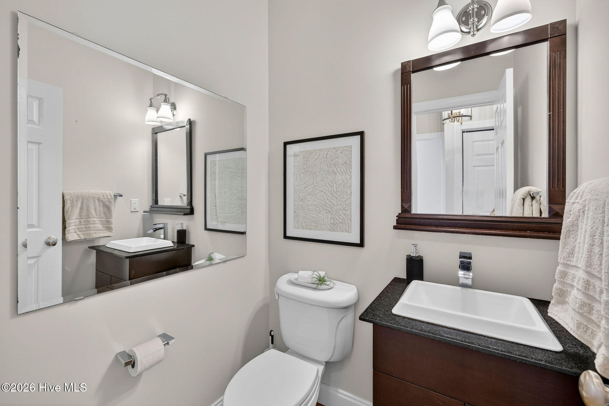 136 S Belvedere Drive