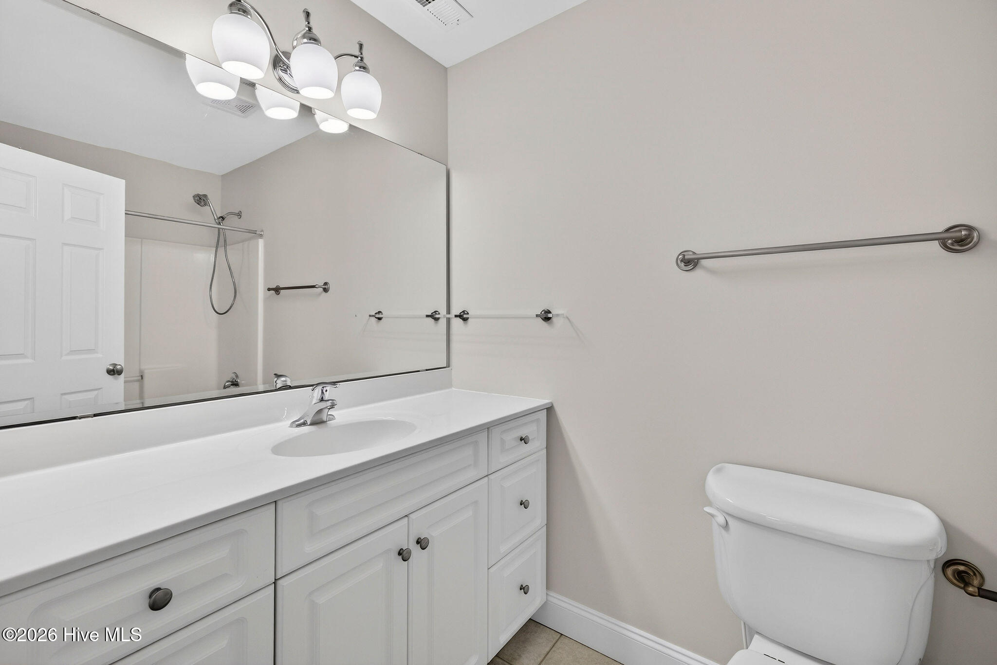 136 S Belvedere Drive