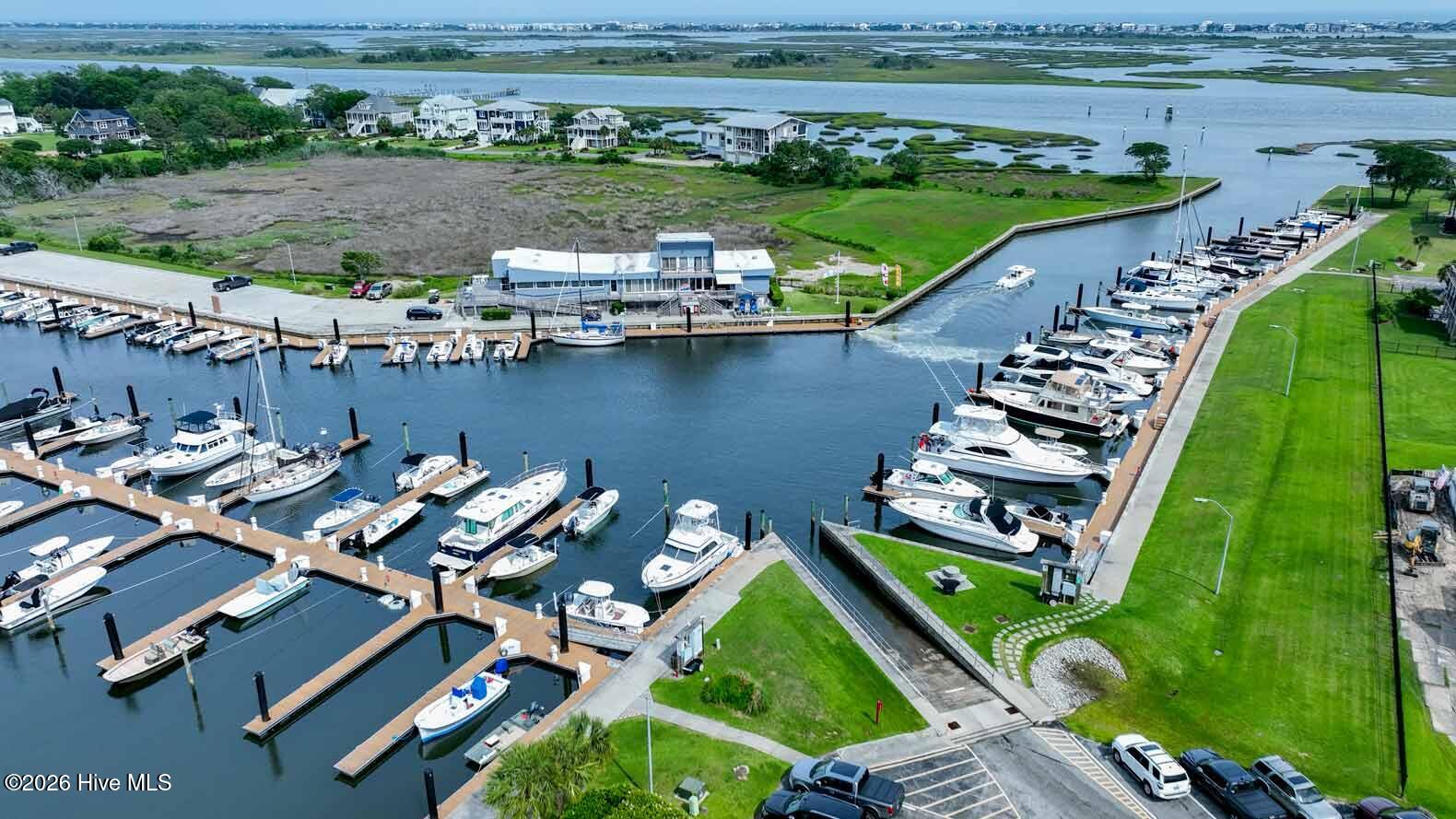 136 S Belvedere Drive