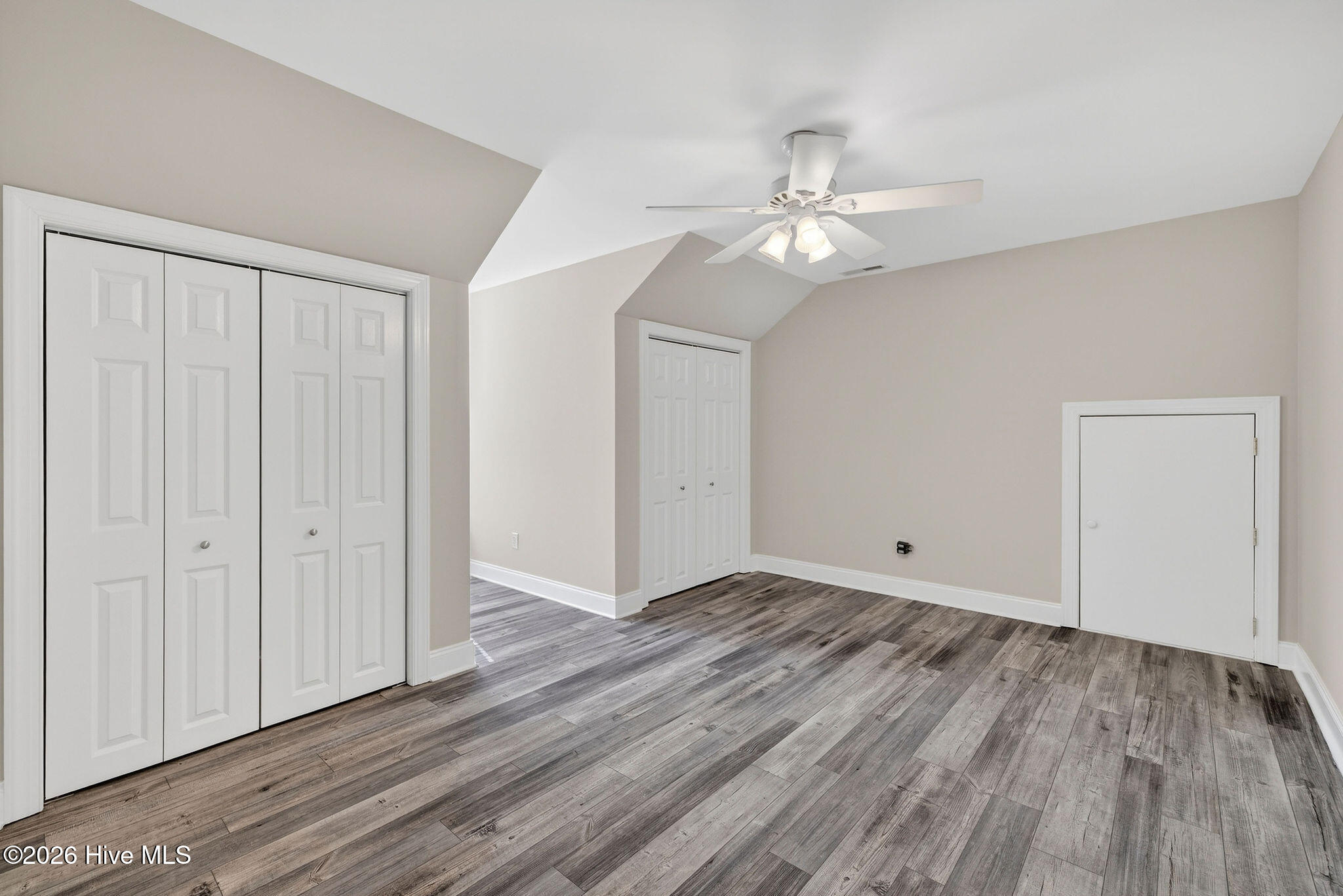 136 S Belvedere Drive