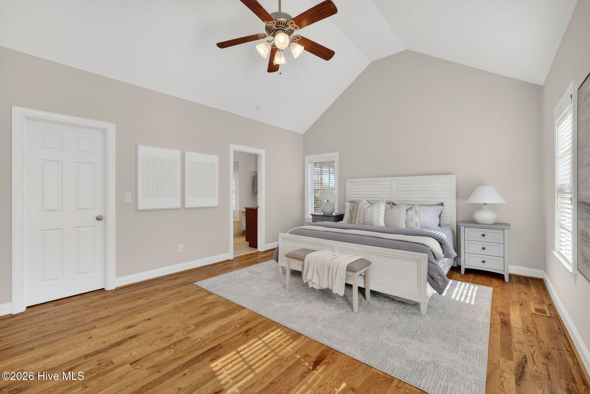 136 S Belvedere Drive