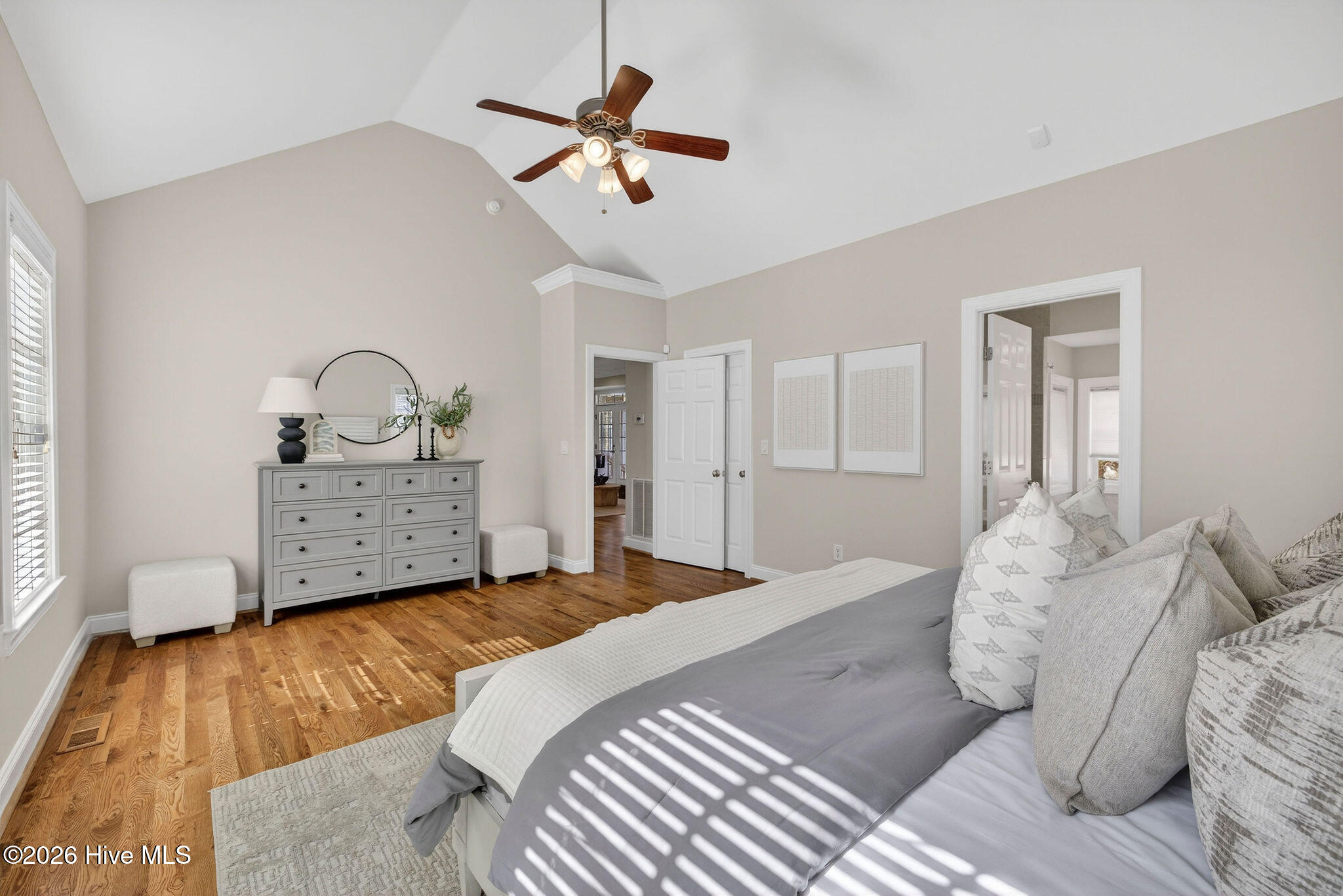 136 S Belvedere Drive