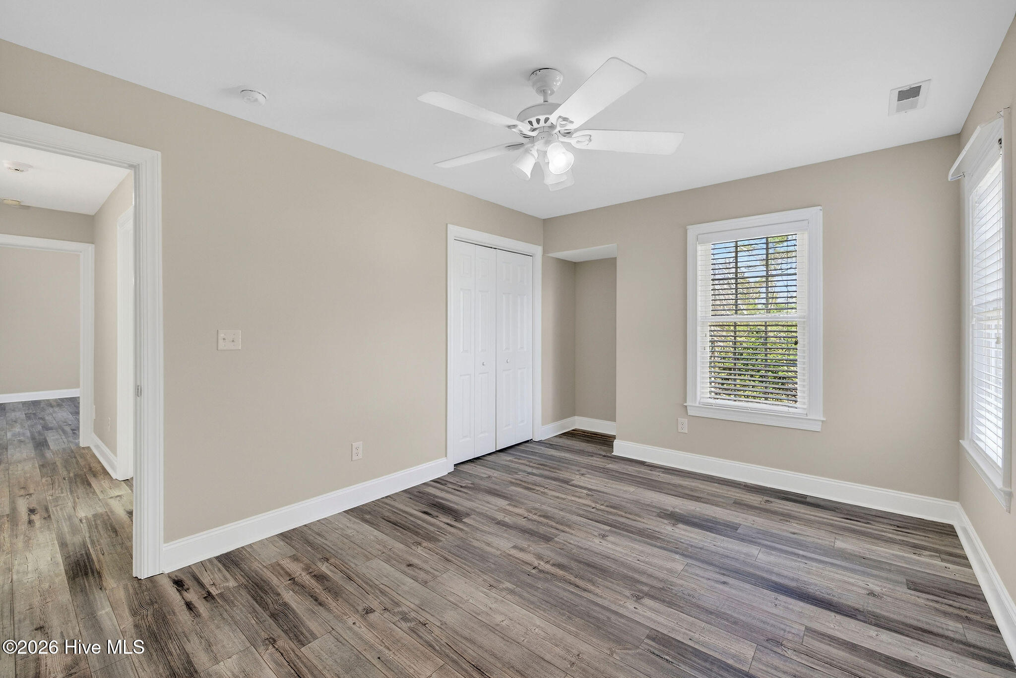 136 S Belvedere Drive