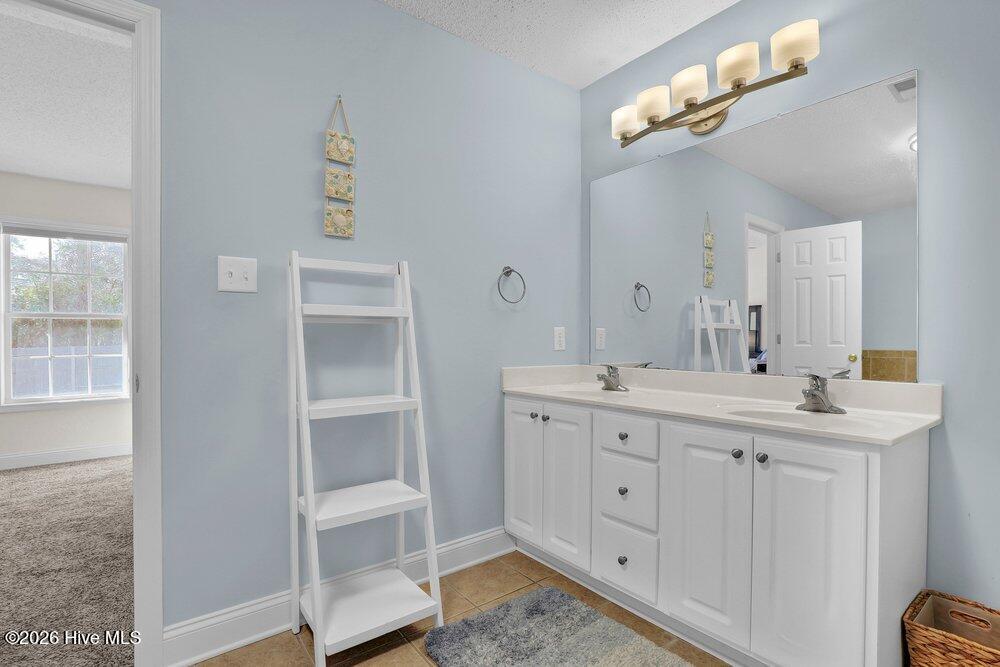 501 Compass Court