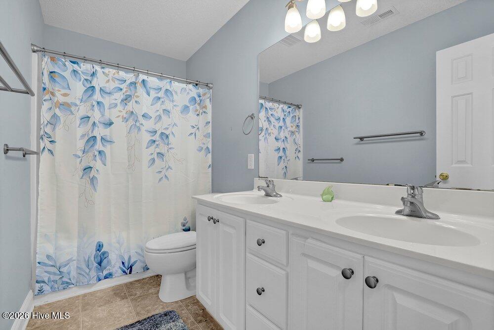 501 Compass Court