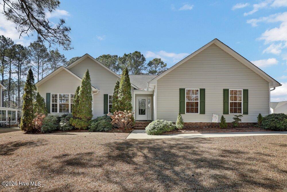 501 Compass Court