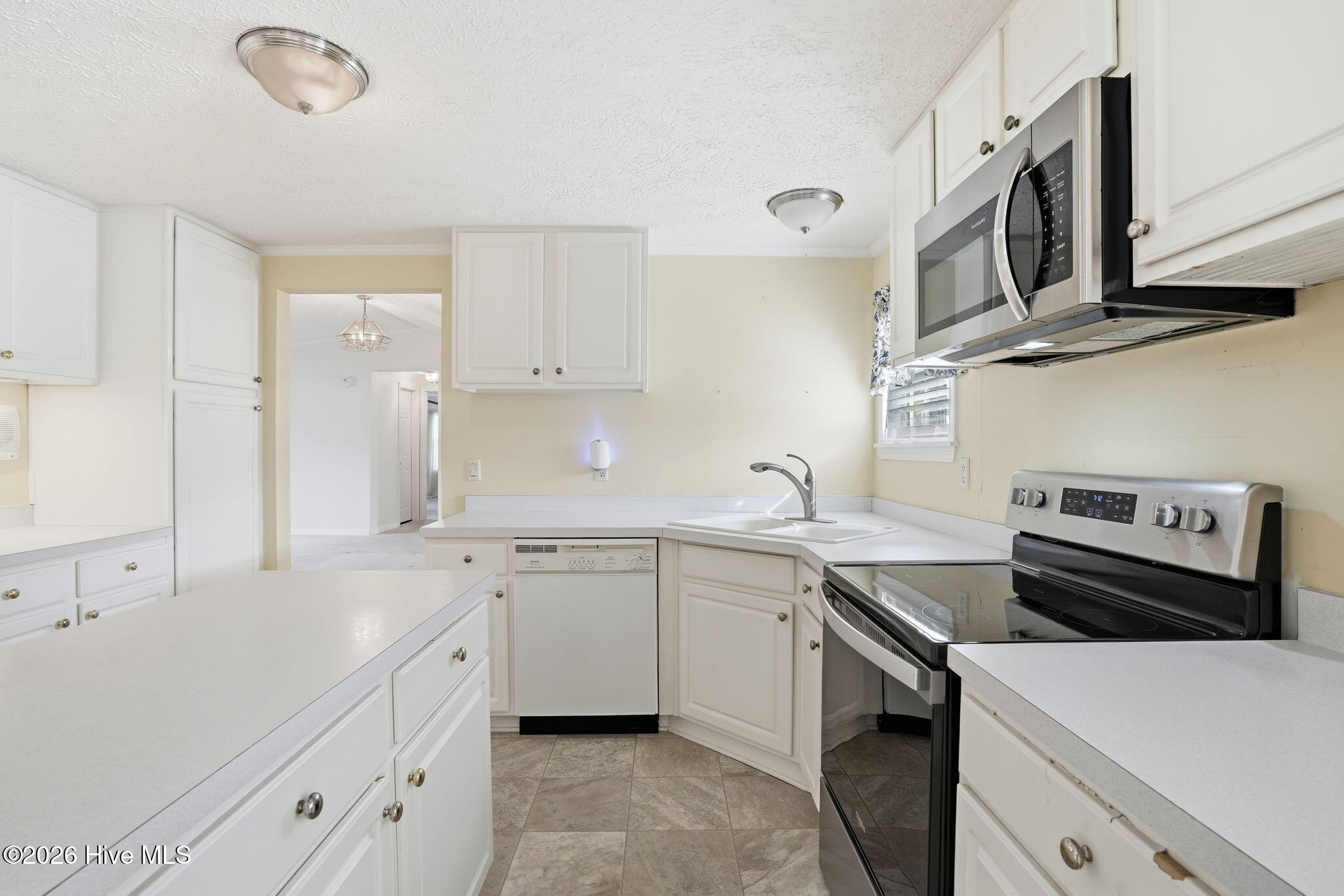 4625 Castle Hayne Road