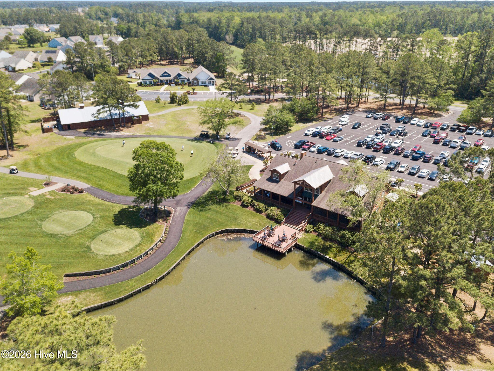 665 NW Meadowbrook Lane NW