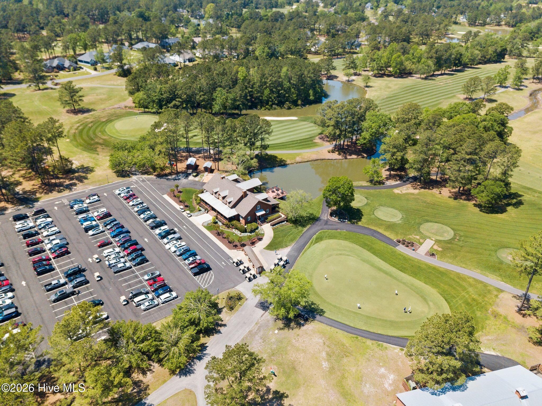 665 NW Meadowbrook Lane NW