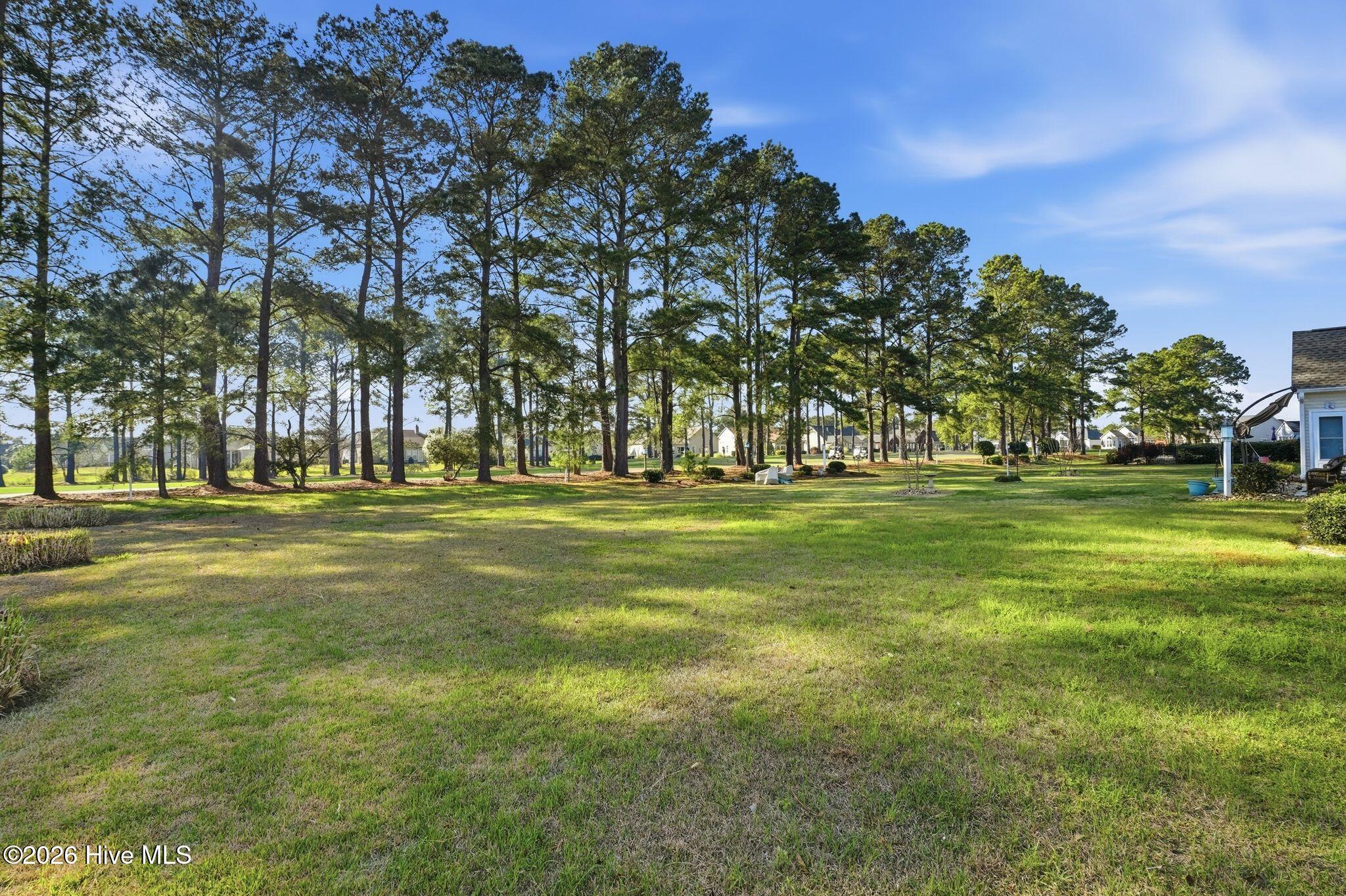 665 NW Meadowbrook Lane NW