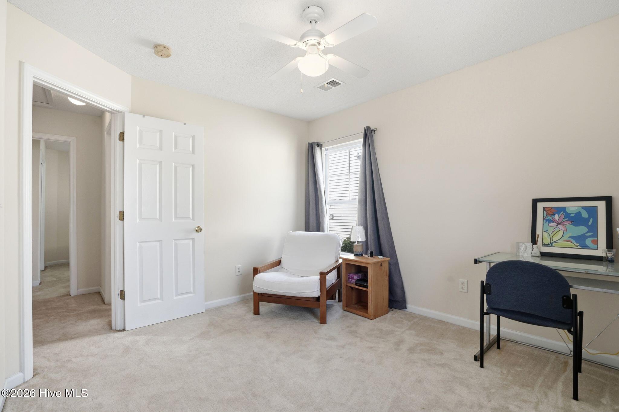 665 NW Meadowbrook Lane NW