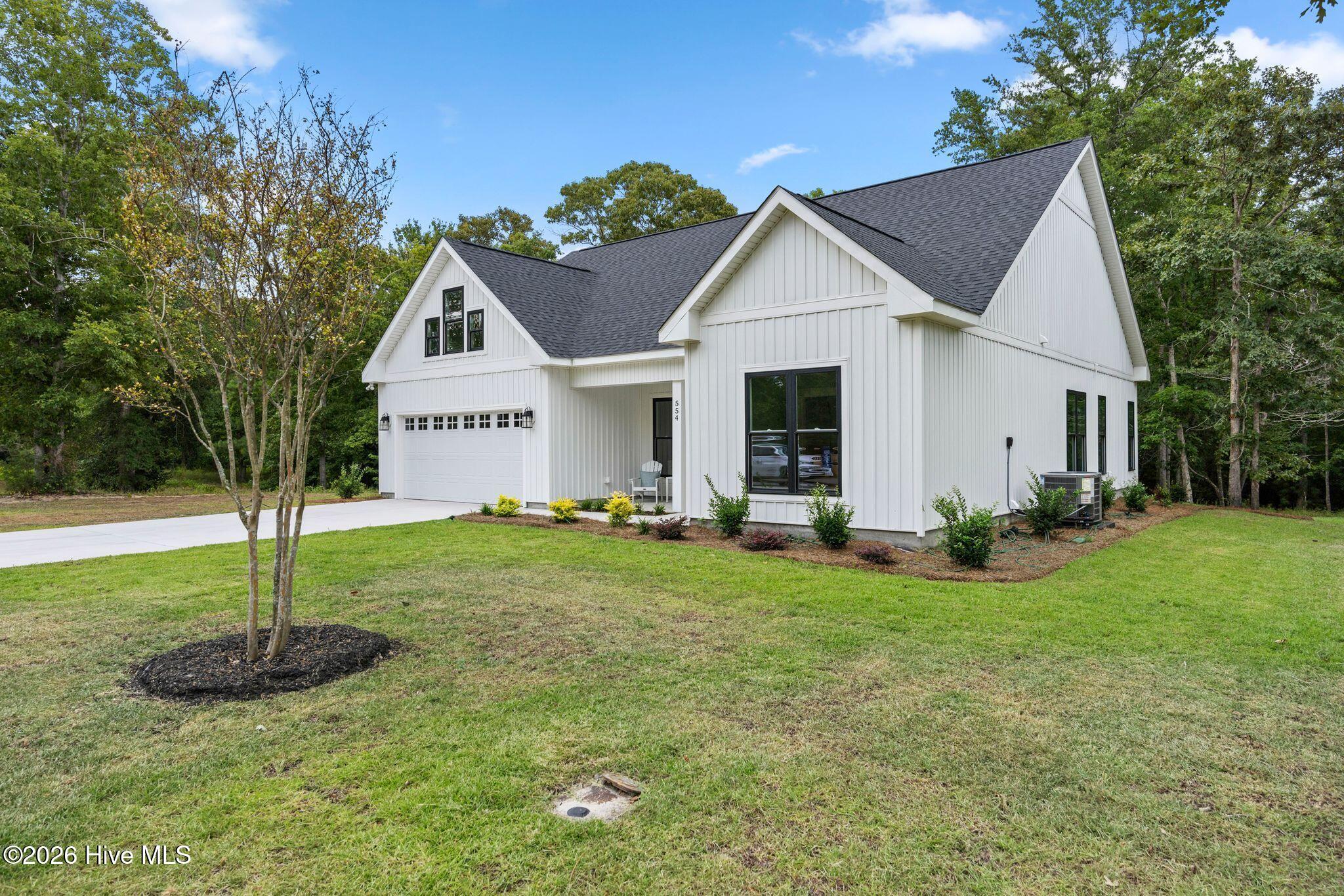 554 Sanctuary Point SW
