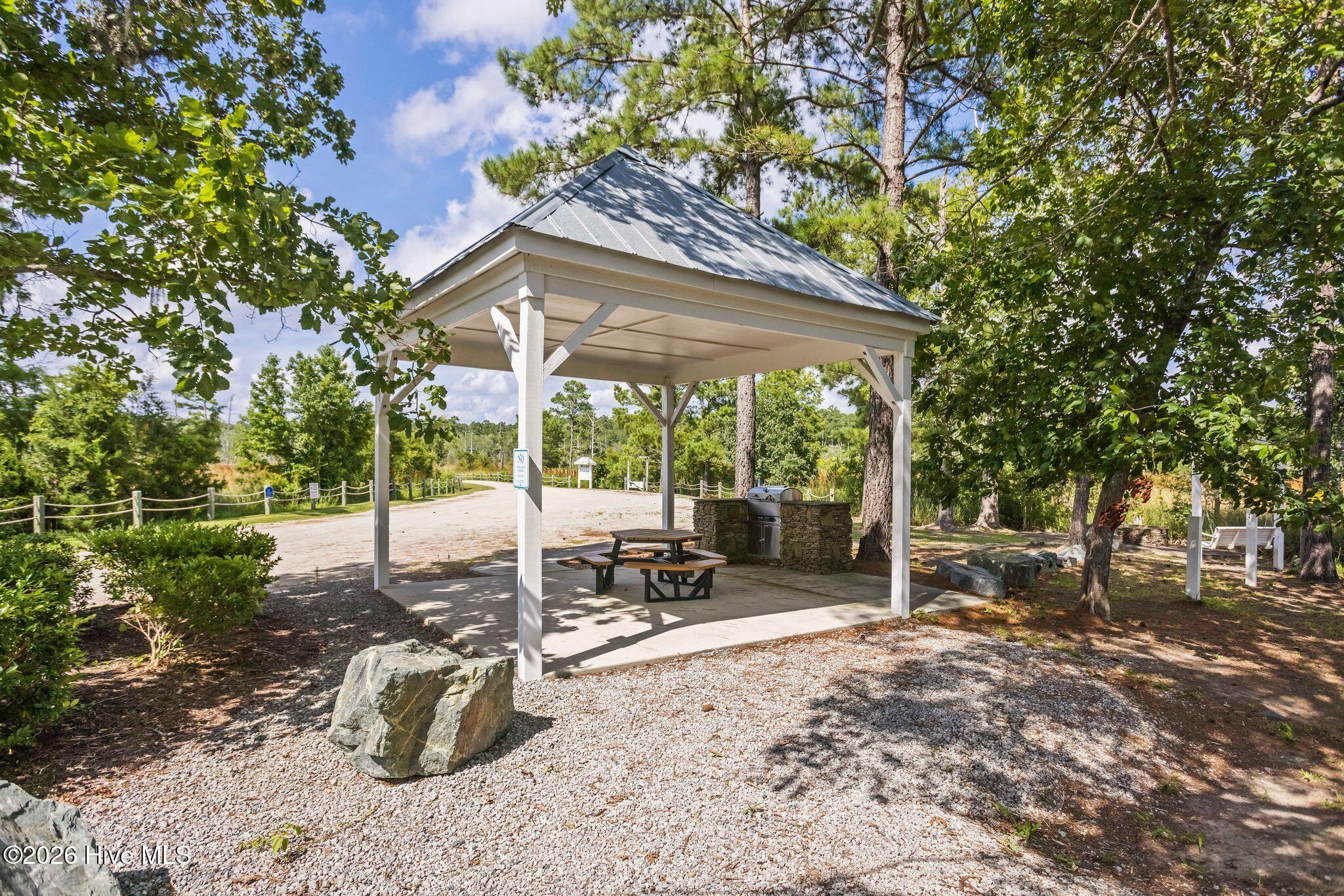 554 Sanctuary Point SW