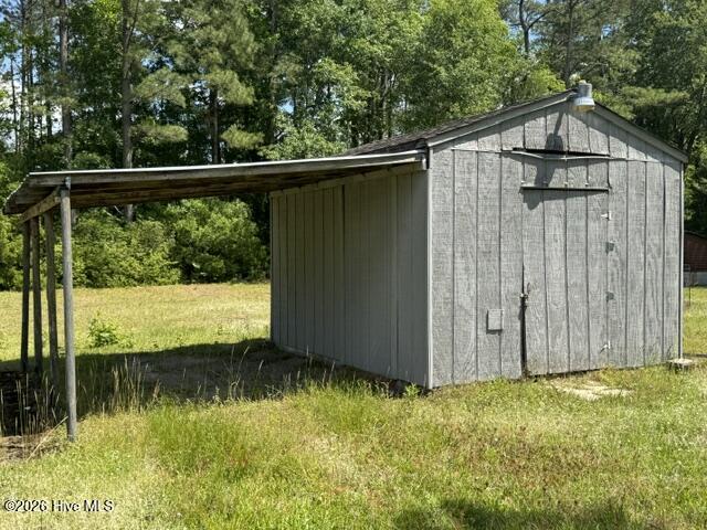 111 Dogwood Circle