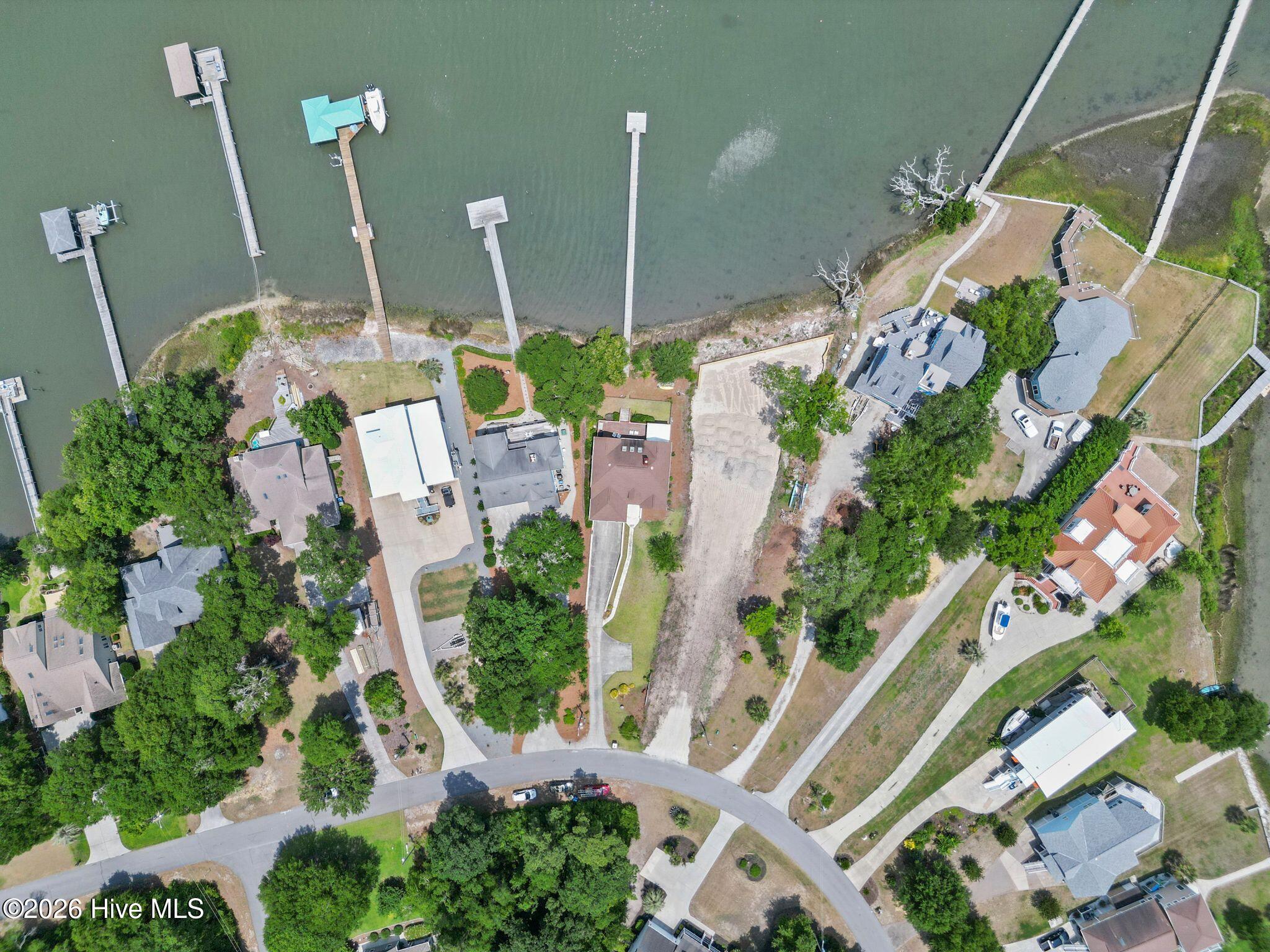 915 Chadwick Shores Drive