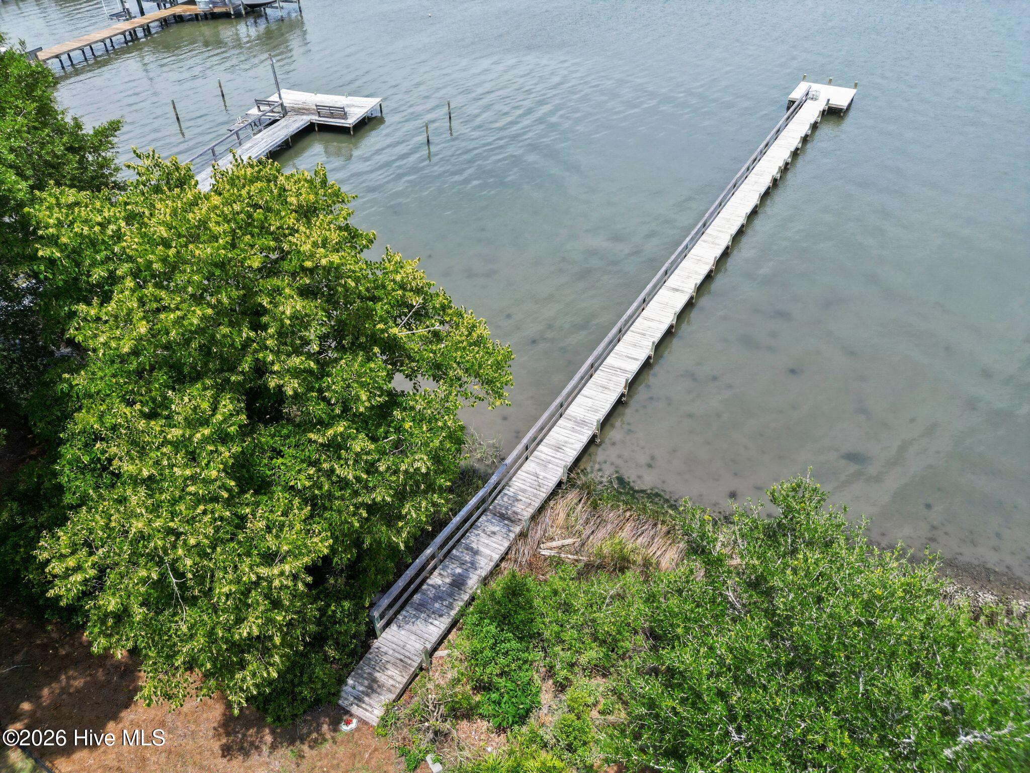 915 Chadwick Shores Drive