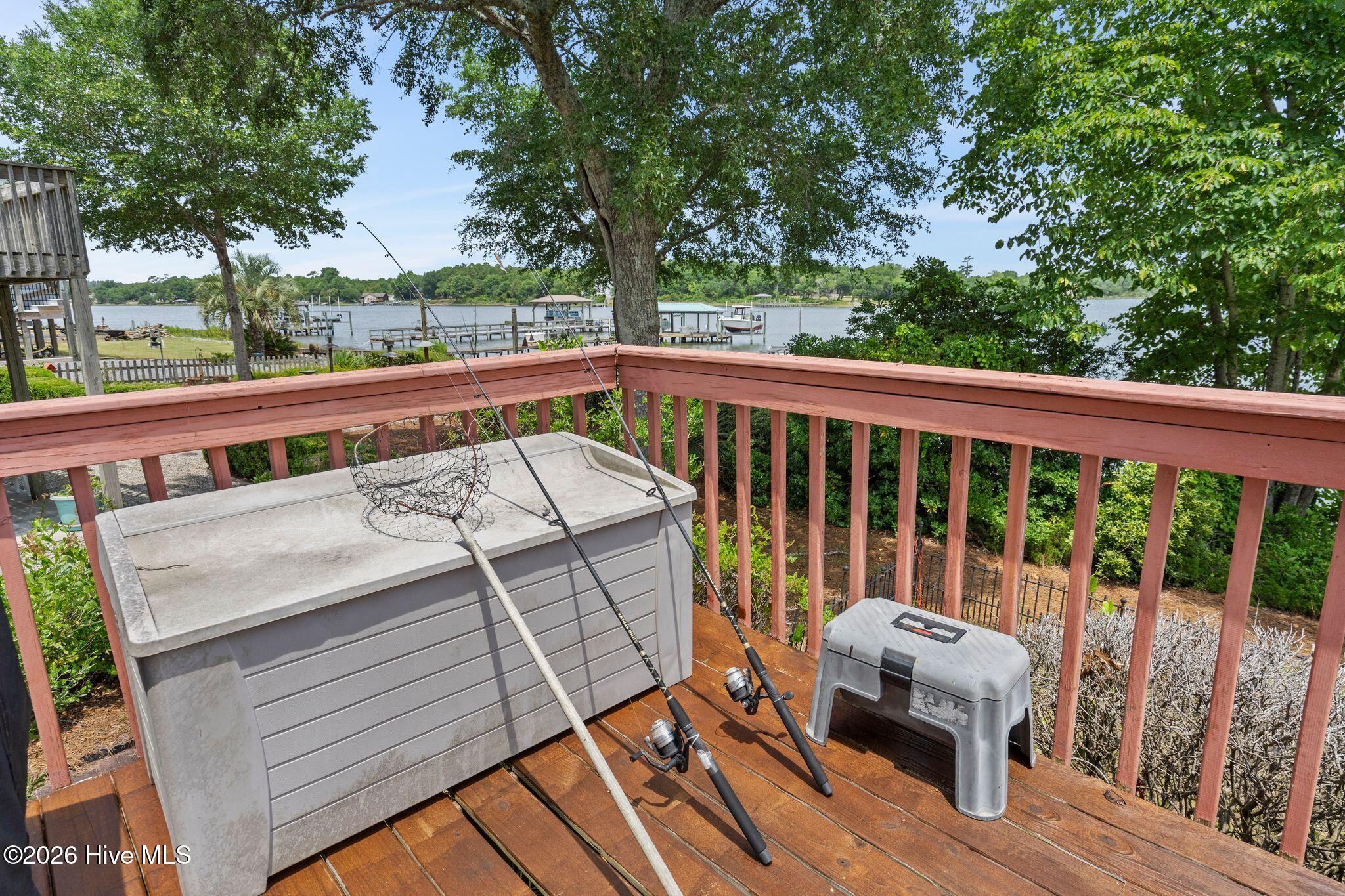 915 Chadwick Shores Drive