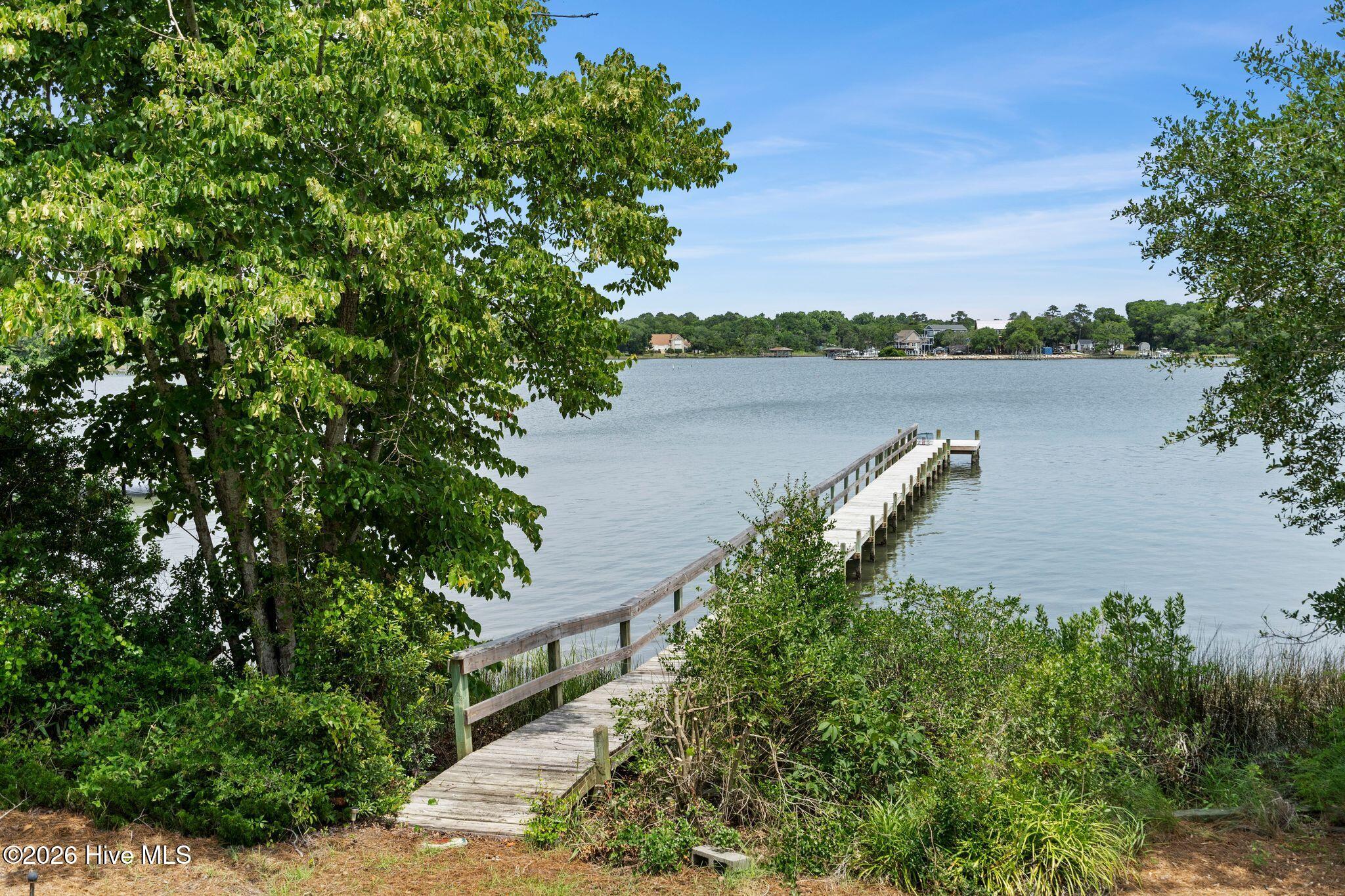 915 Chadwick Shores Drive