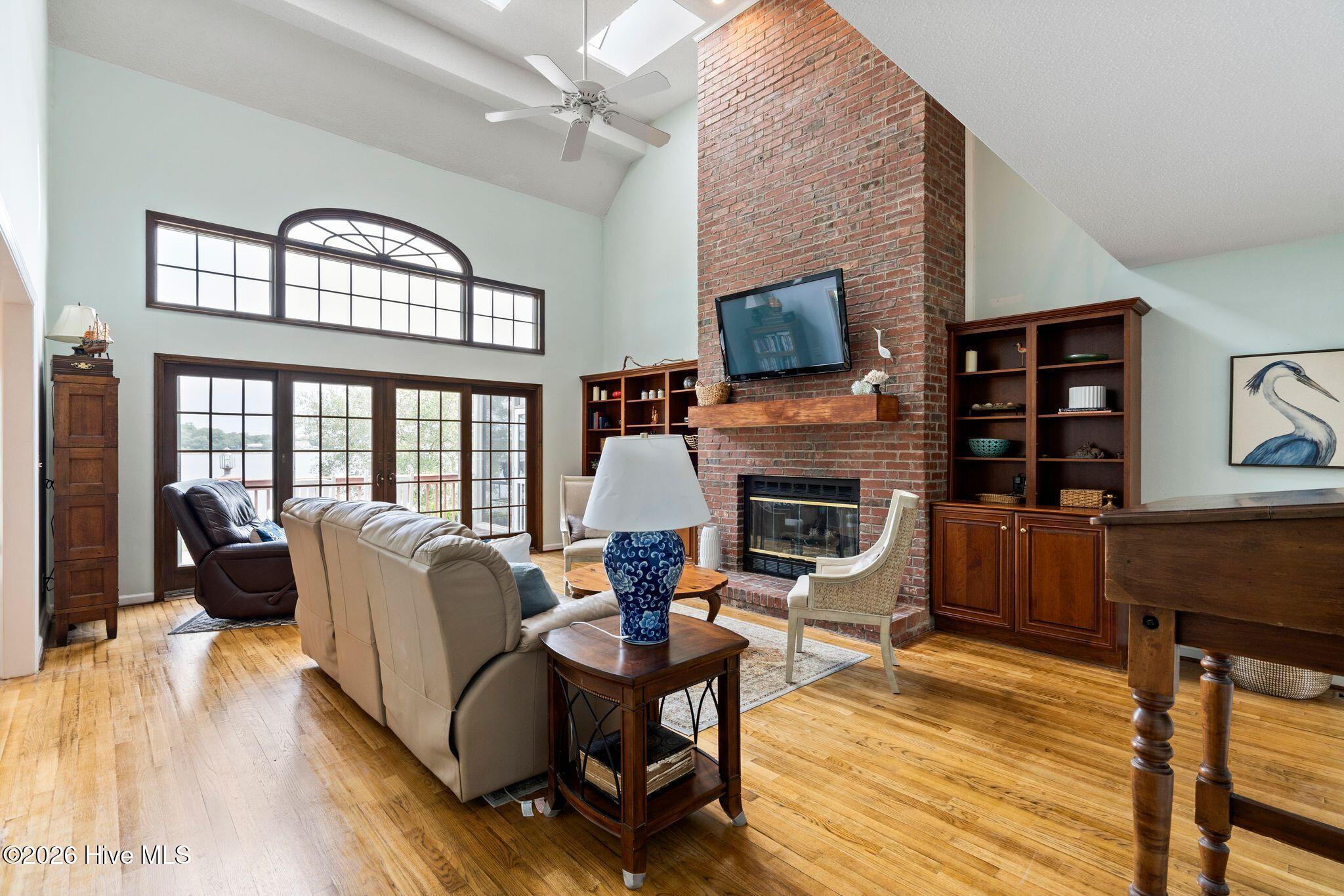 915 Chadwick Shores Drive