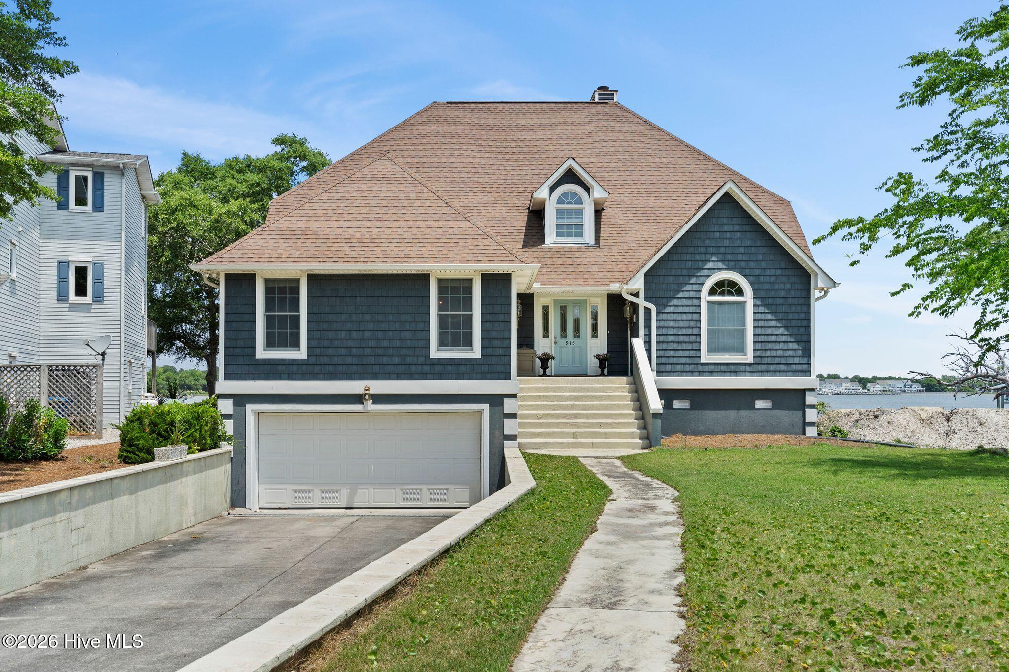 915 Chadwick Shores Drive