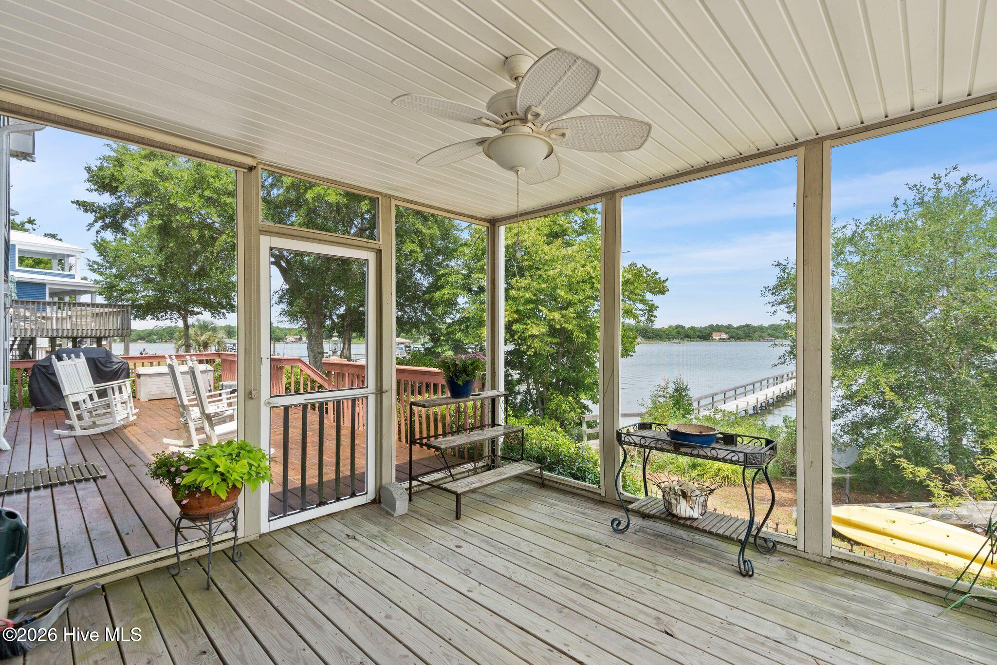 915 Chadwick Shores Drive