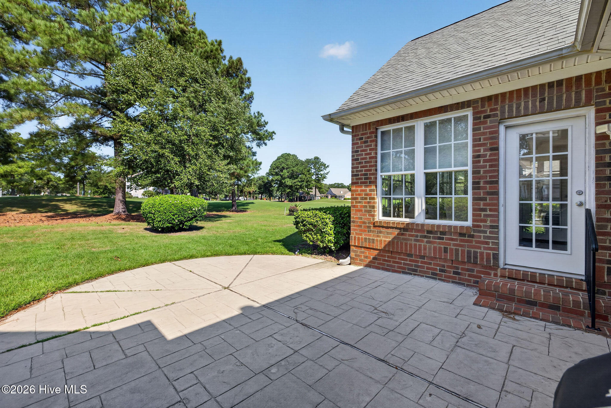 1102 Hampton Pines Court