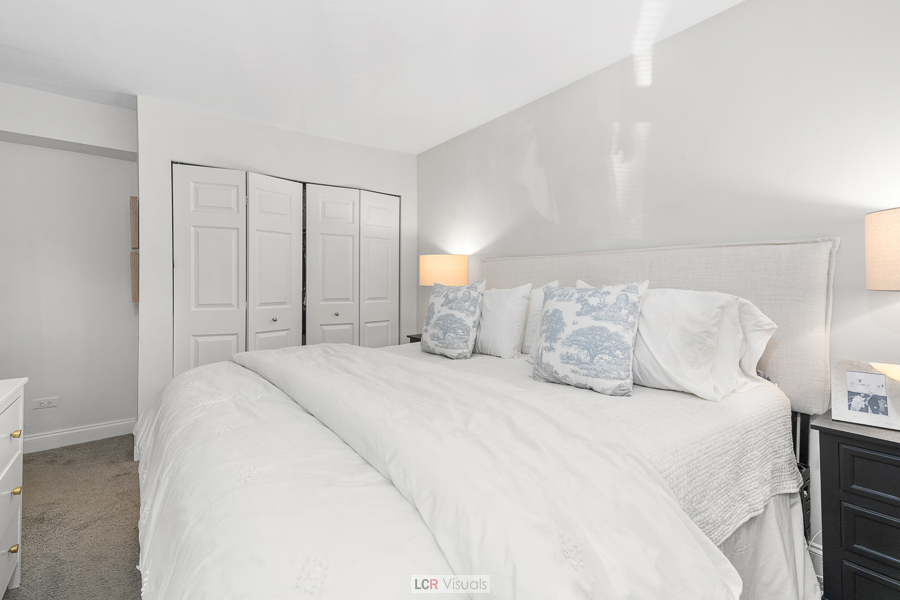 2131 N Larrabee Street Unit: 6304