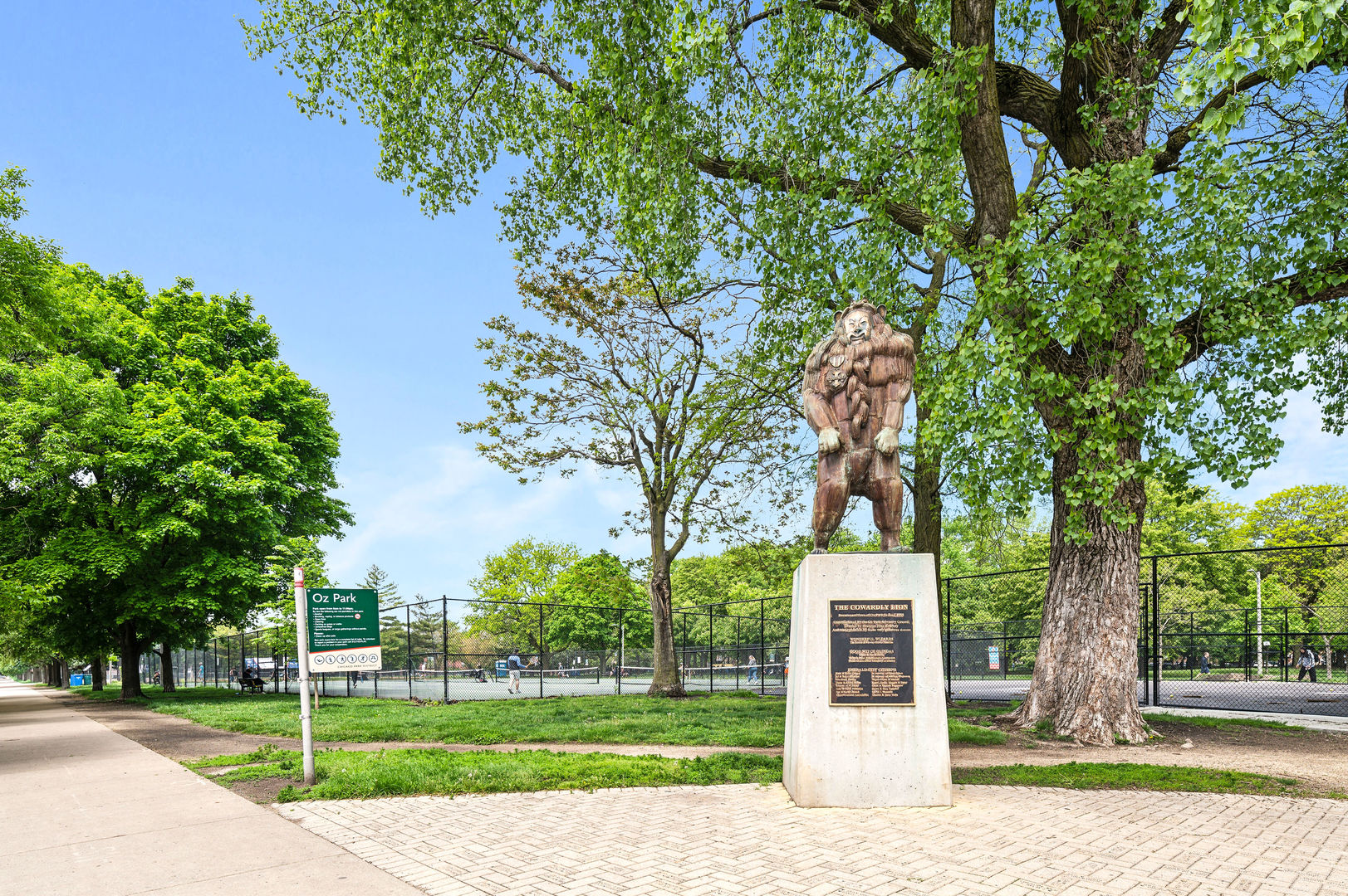 714 W WEBSTER Avenue Unit: 3E