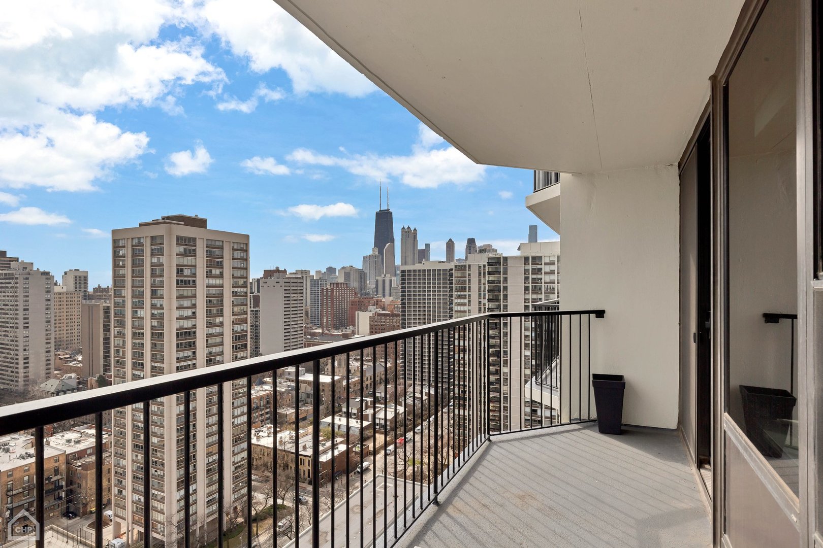 1560 N Sandburg Terrace Unit: 2706J